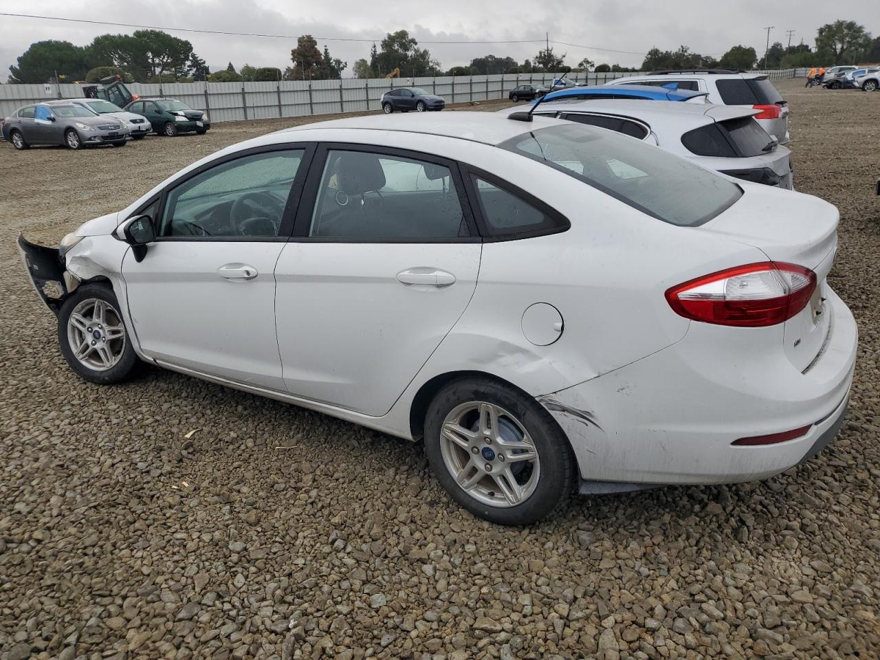 2019 Ford Fiesta Se VIN: 3FADP4BJ0KM113432 Lot: 82206685