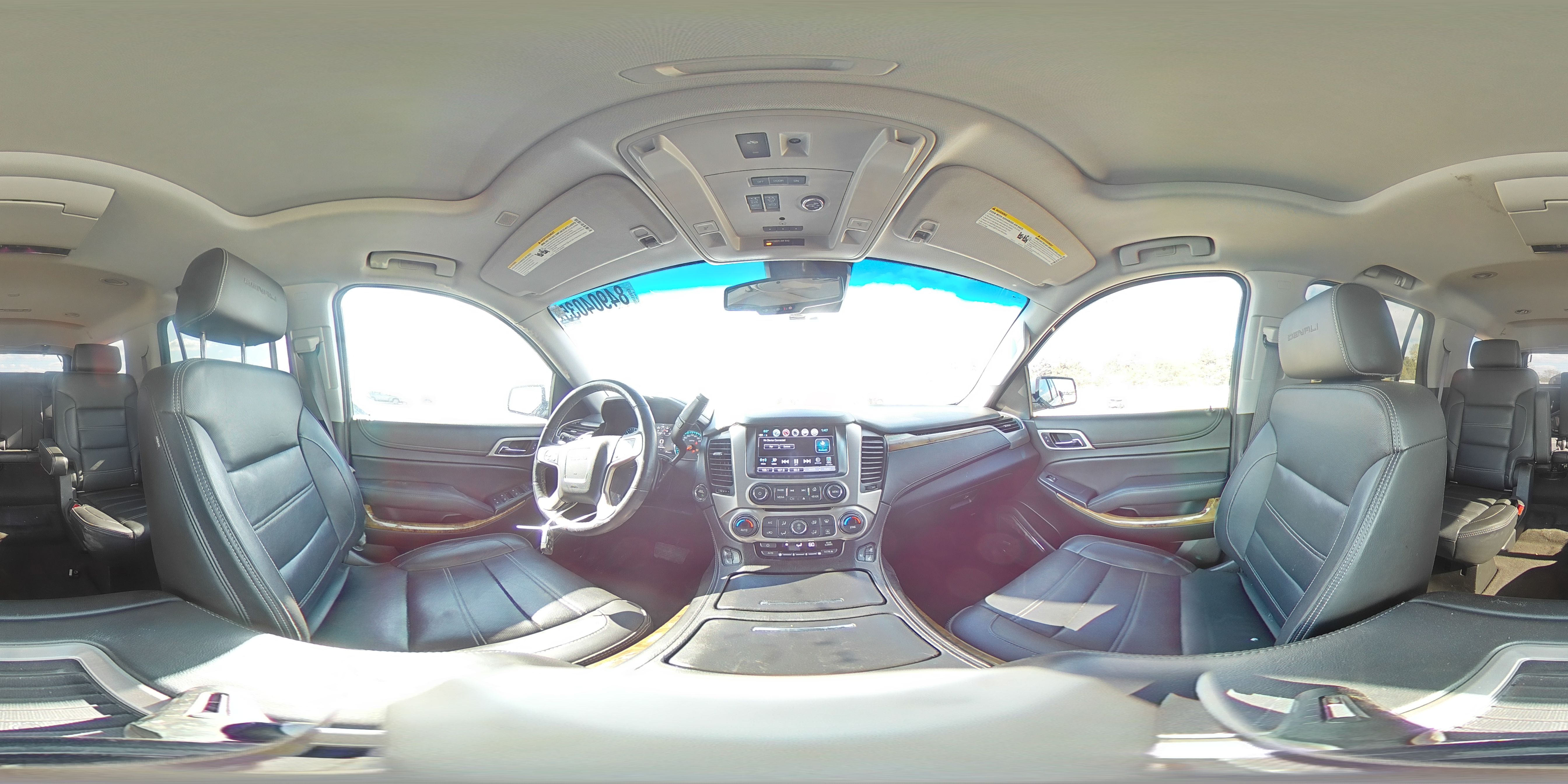 2017 GMC Yukon Denali VIN: 1GKS2CKJ1HR324306 Lot: 84904035