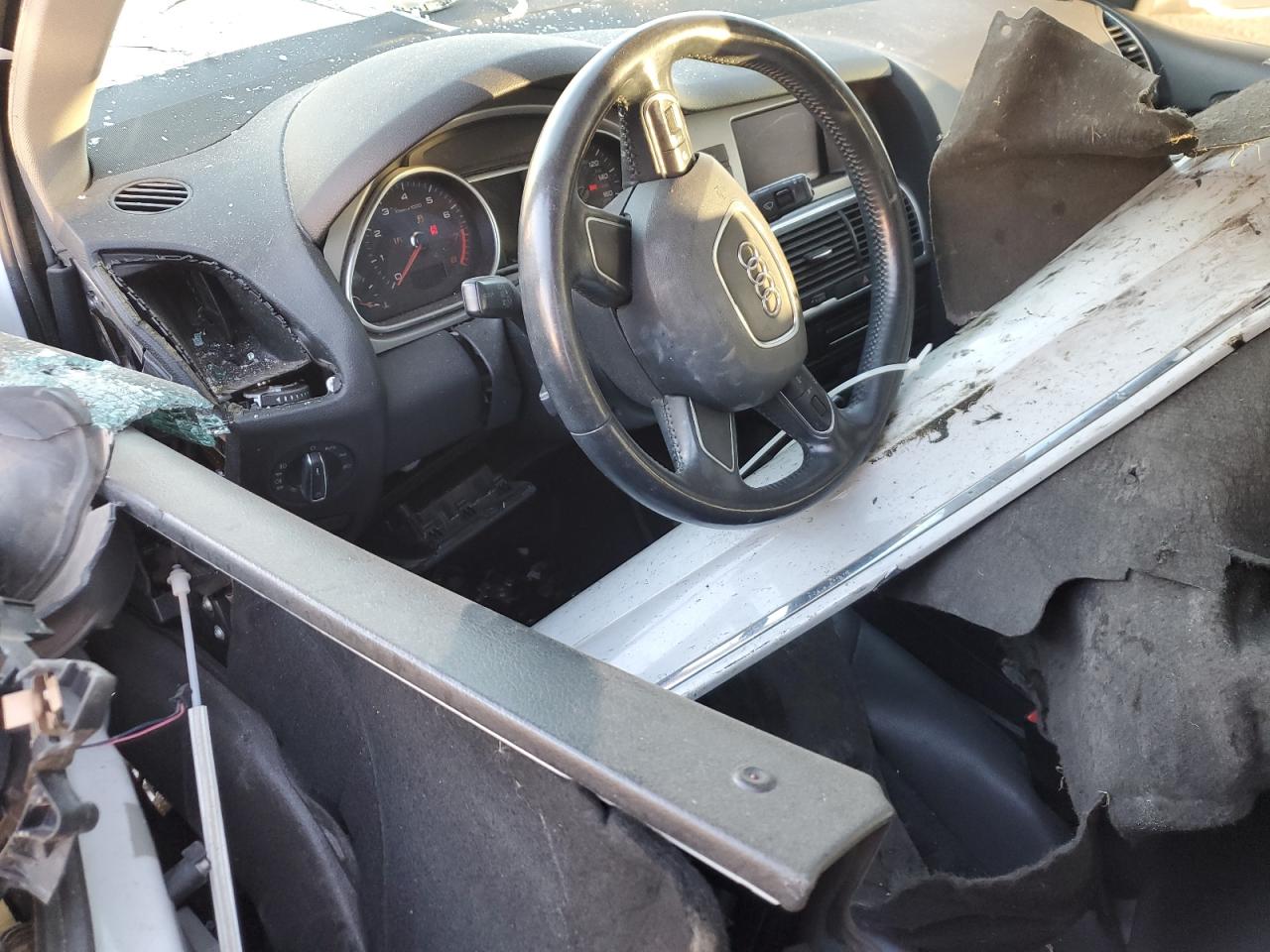 2015 Audi Q7 Premium Plus VIN: WA1LGAFE9FD025976 Lot: 90424655