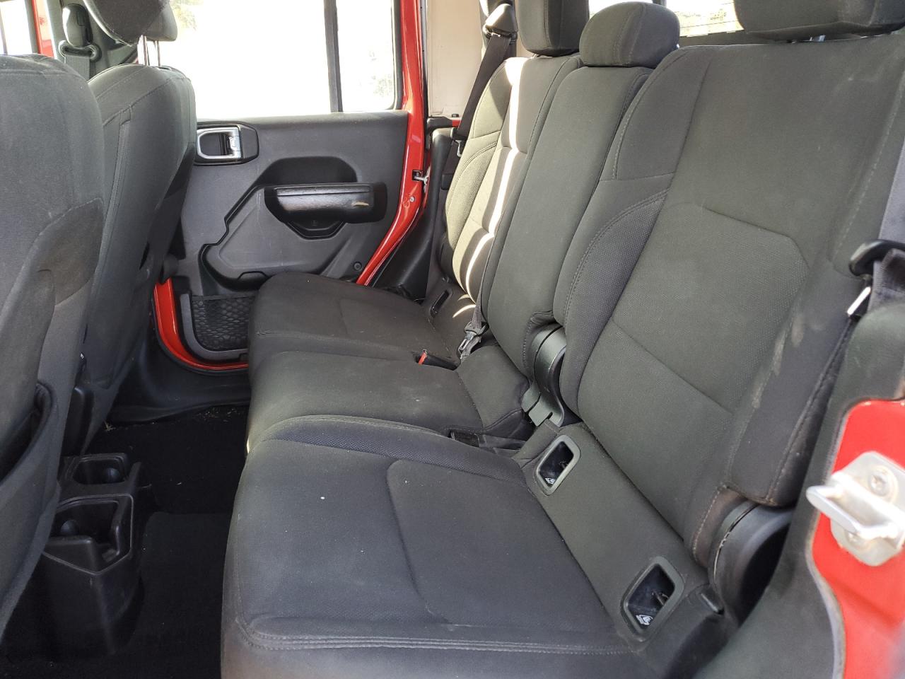 2020 Jeep Gladiator Sport VIN: 1C6JJTAG8LL132514 Lot: 82745905