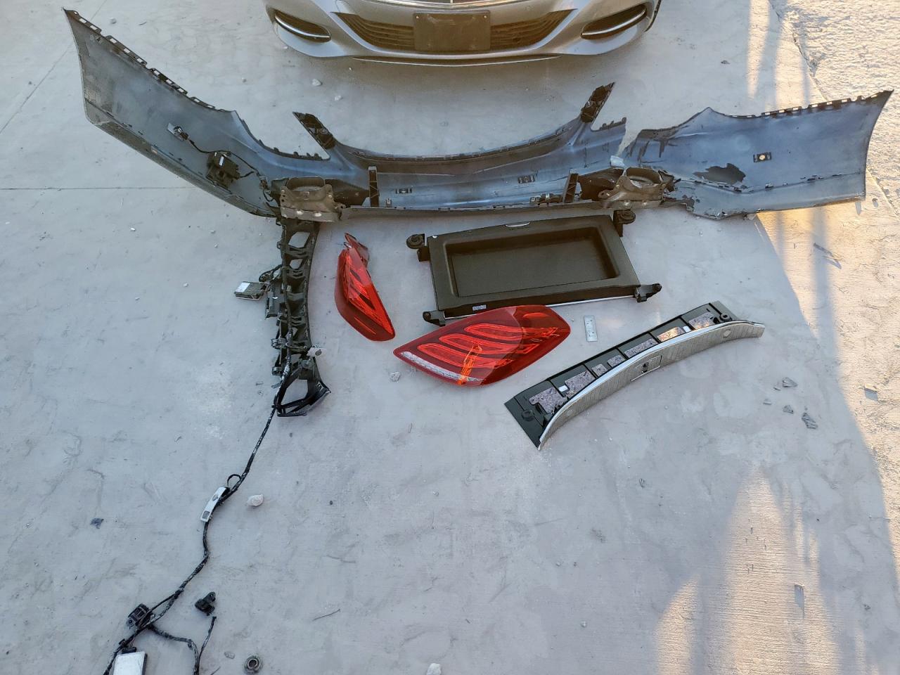 2015 Mercedes-Benz S 550 4Matic VIN: WDDUG8FB3FA082948 Lot: 82300635