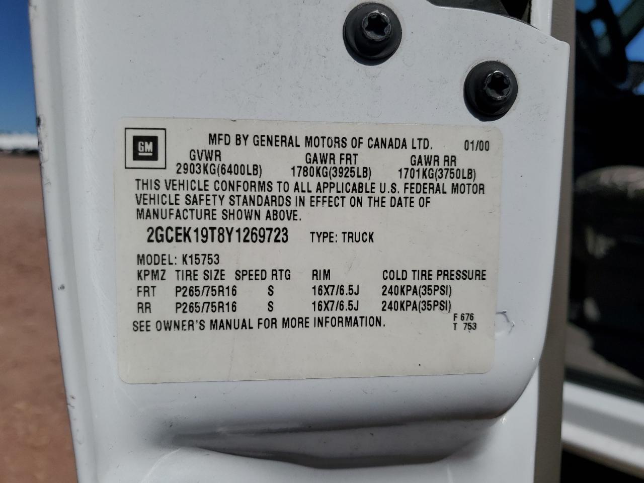 2000 Chevrolet Silverado K1500 VIN: 2GCEK19T8Y1269723 Lot: 85348355