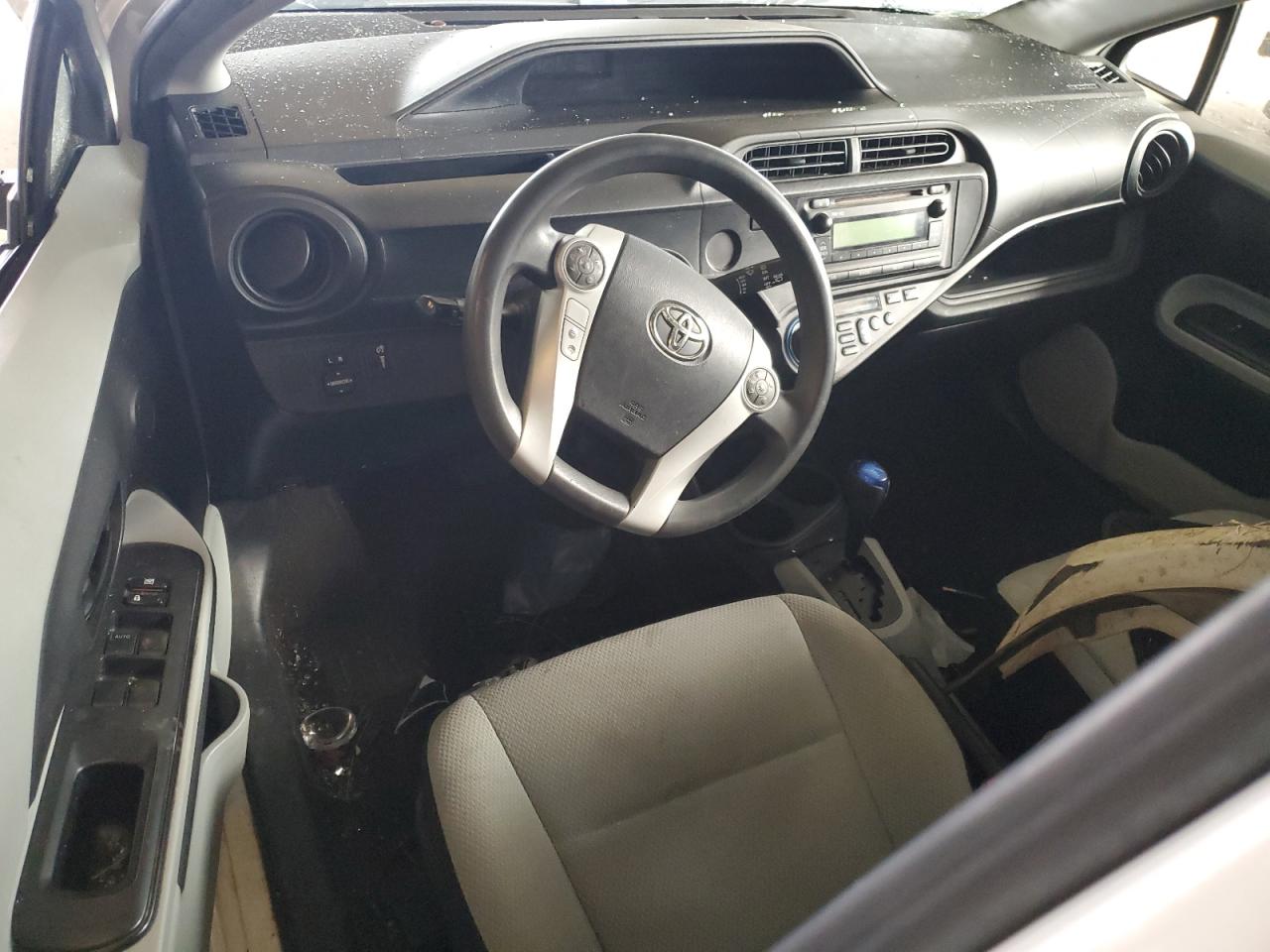 2012 Toyota Prius C VIN: JTDKDTB37C1521169 Lot: 82318165