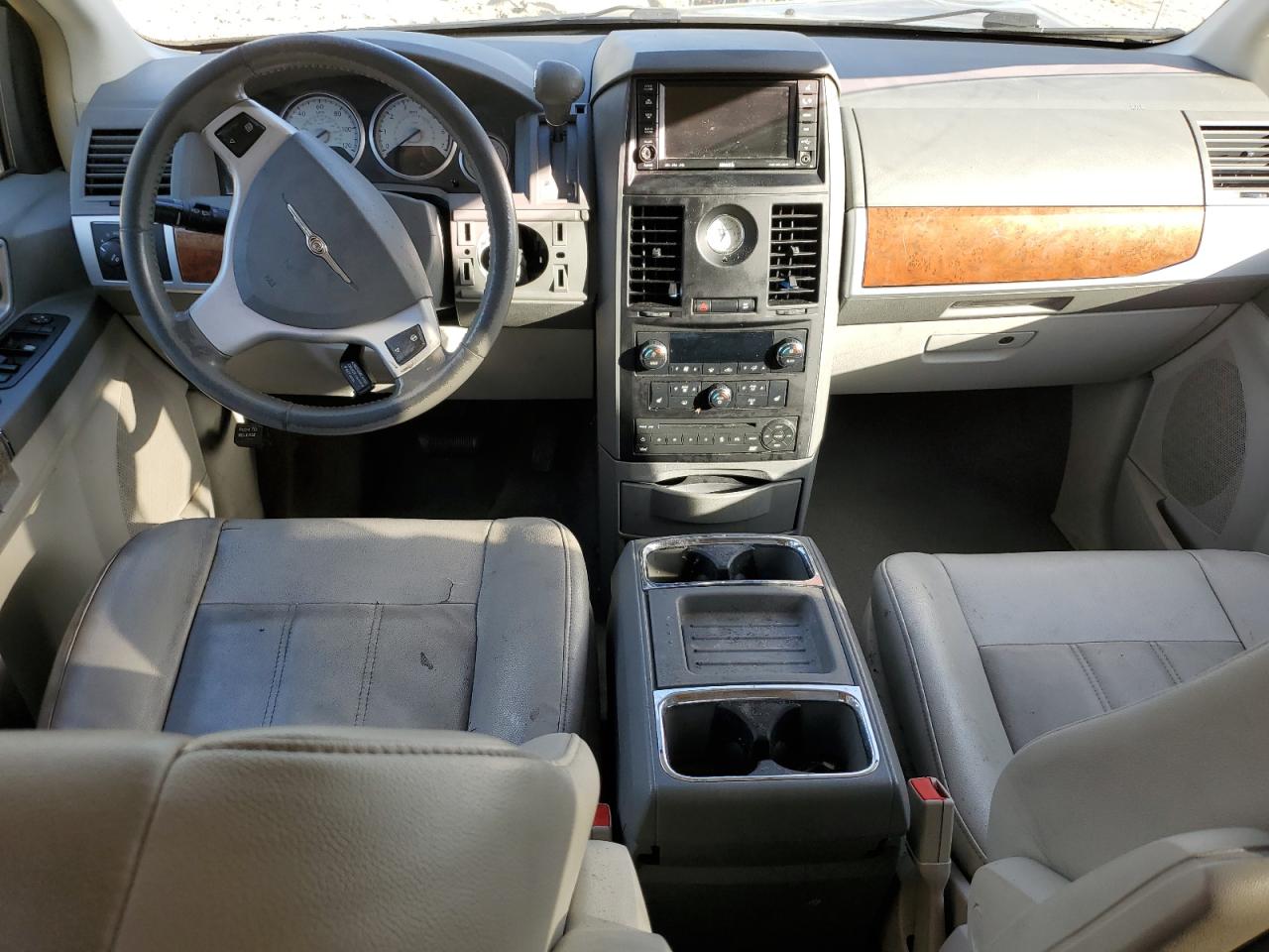 2008 Chrysler Town & Country Touring VIN: 2A8HR54P58R124837 Lot: 82207765