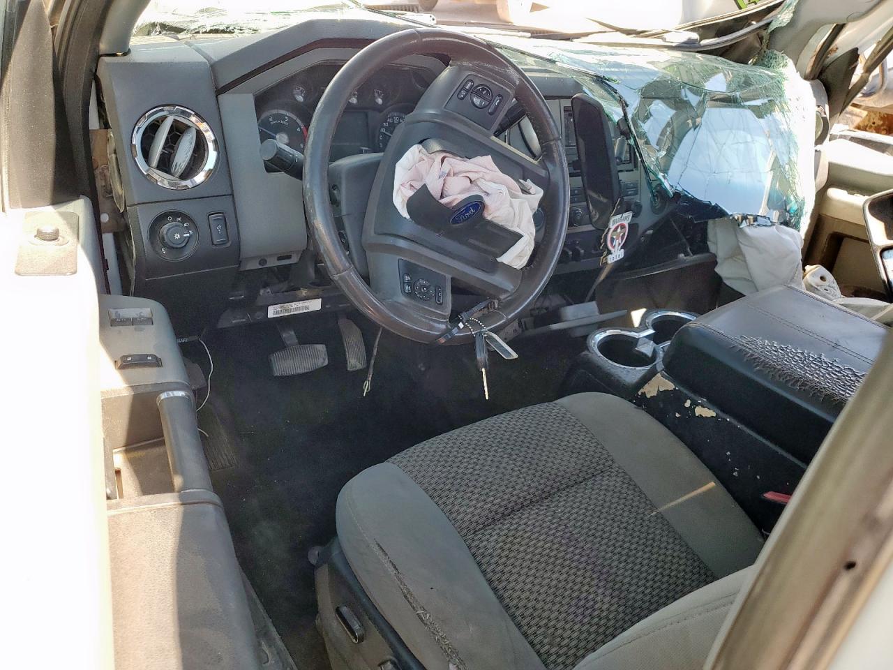 2013 Ford F350 Super Duty VIN: 1FTRF3DTXDEB87140 Lot: 84242635