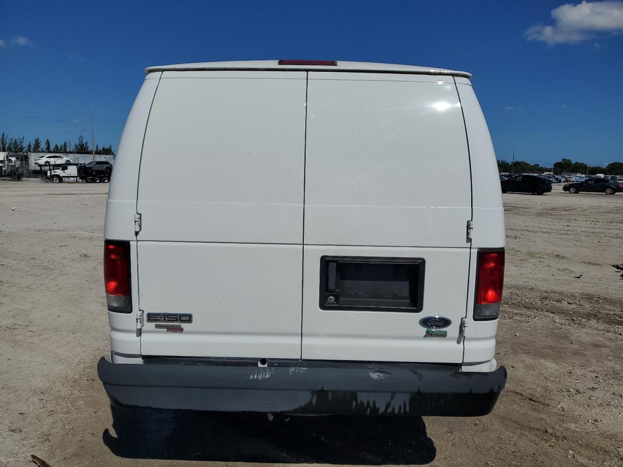 2013 Ford Econoline E150 Van VIN: 1FTNS1EW3DDB35622 Lot: 85842085