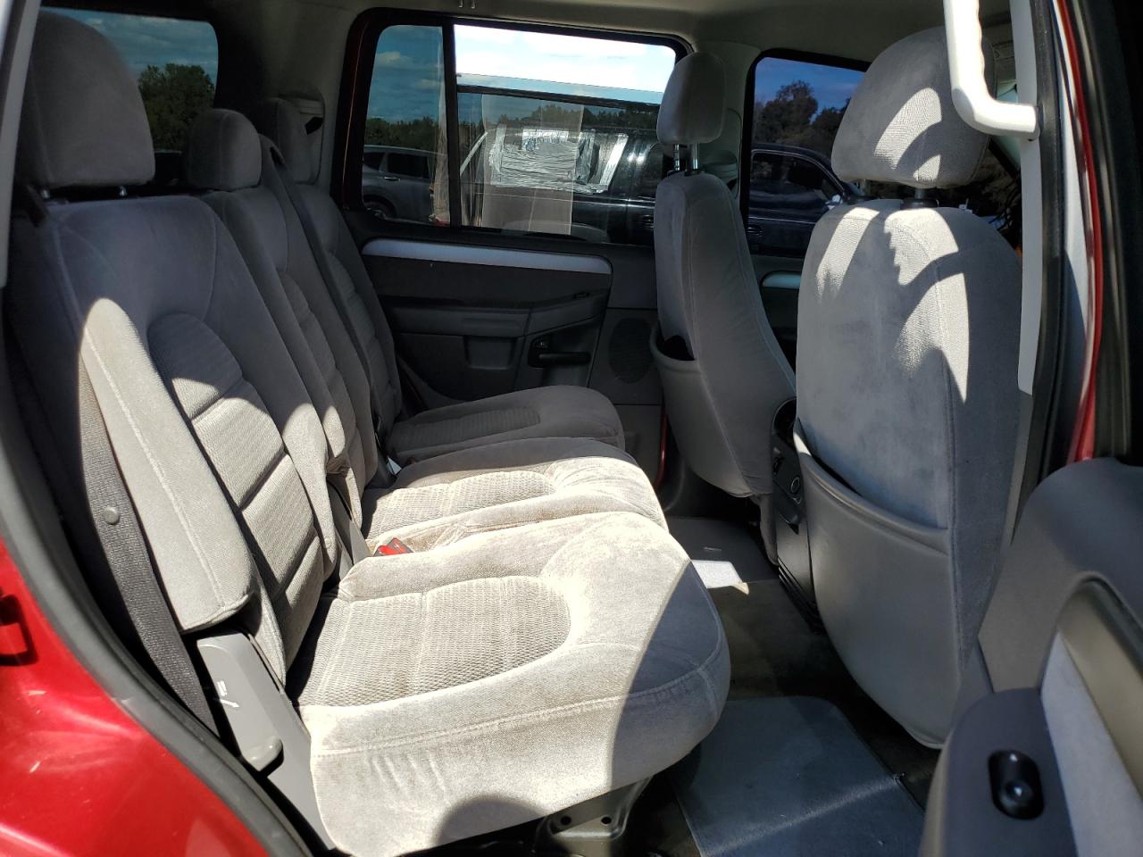 2004 Ford Explorer Xlt VIN: 1FMZU73K14ZA77037 Lot: 82187125
