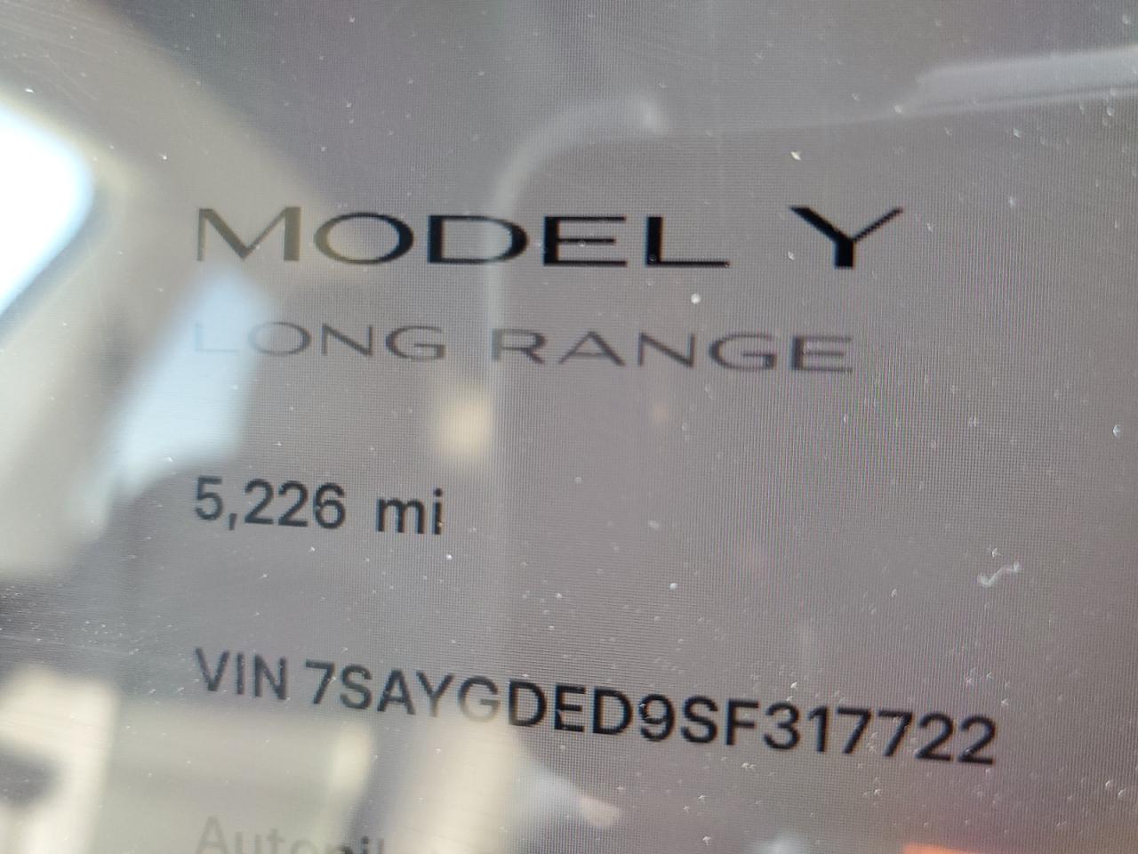2025 Tesla Model Y VIN: 7SAYGDED9SF317722 Lot: 69481475