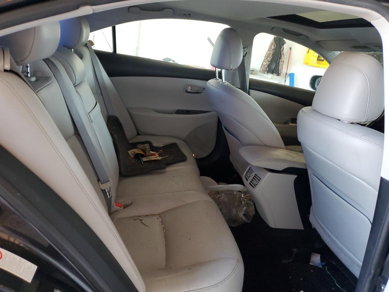 2011 Lexus Es 350 VIN: JTHBK1EG1B2438496 Lot: 81887045