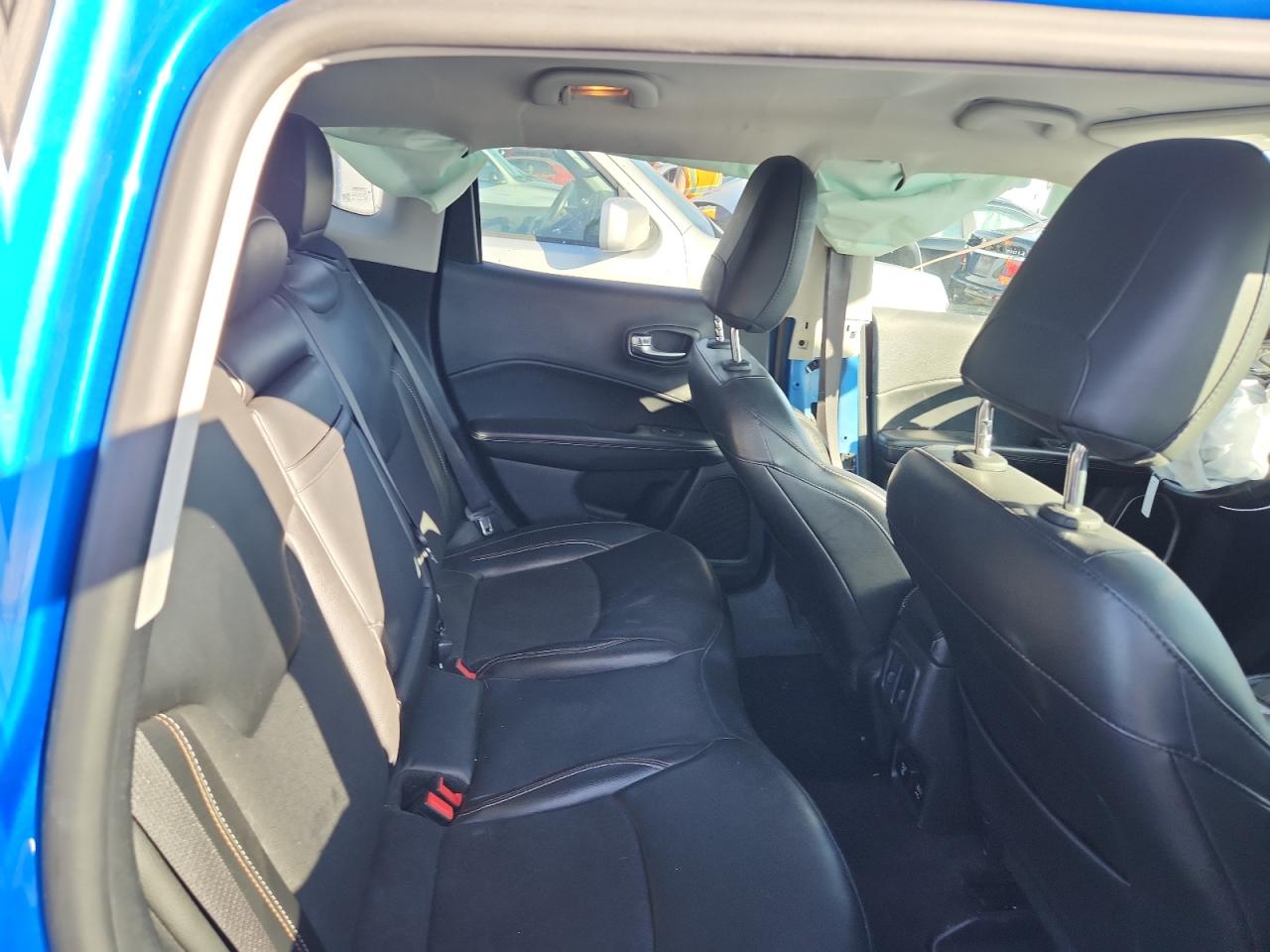 2019 Jeep Compass Latitude VIN: 3C4NJDBB8KT596988 Lot: 86320505