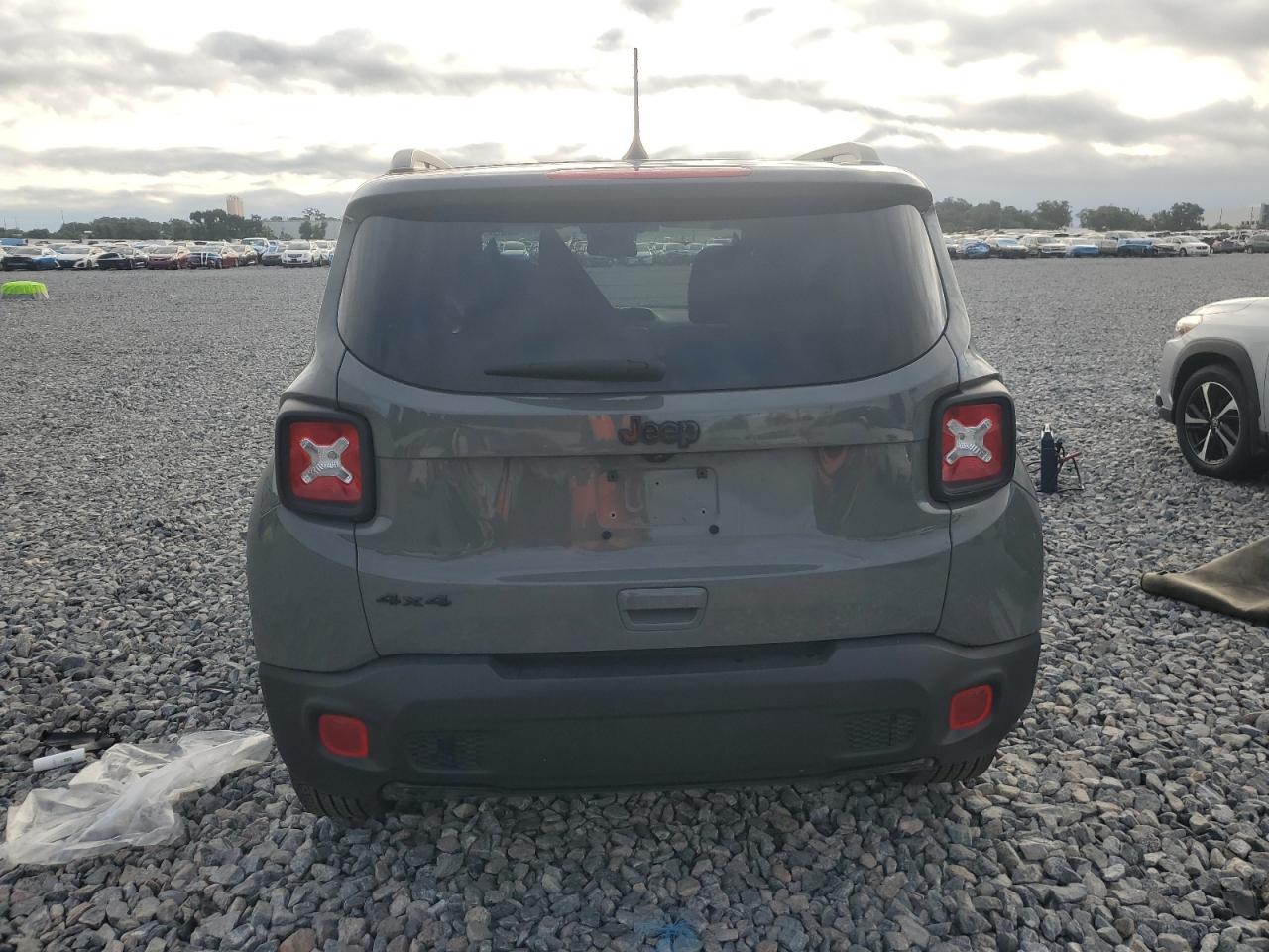 2022 Jeep Renegade Altitude VIN: ZACNJDE17NPP01323 Lot: 86873865
