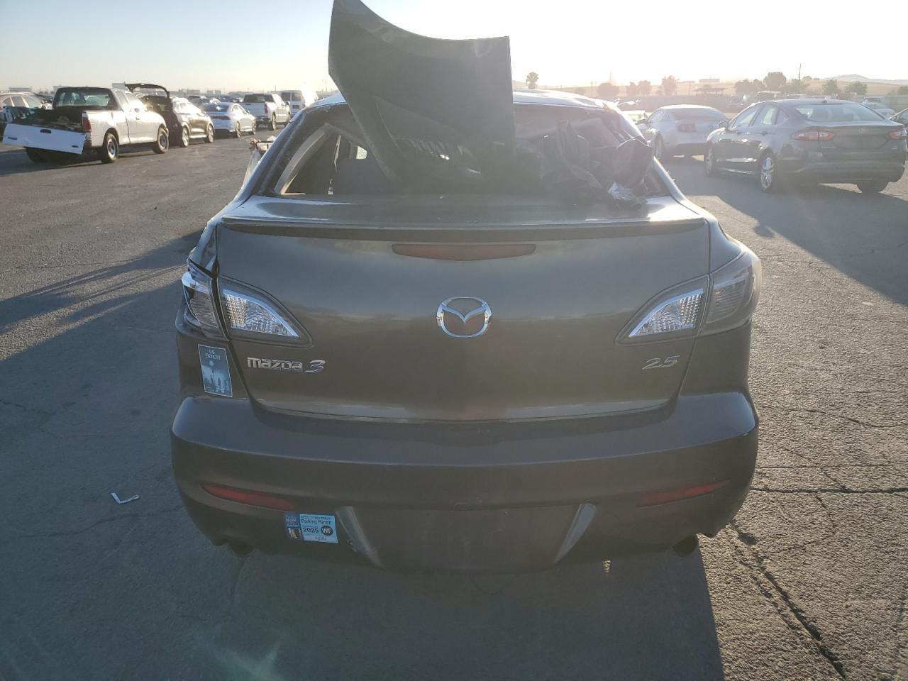 2010 Mazda 3 S VIN: JM1BL1S58A1109848 Lot: 81930435