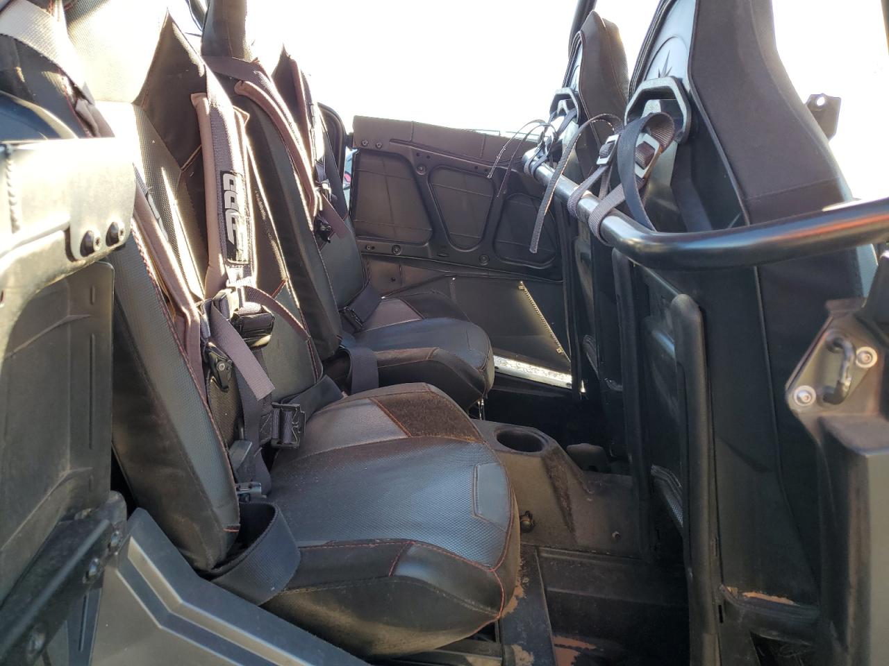 2019 Polaris Rzr Xp 4 Turbo S Velocity VIN: 3NSVPE921KF781570 Lot: 82441785