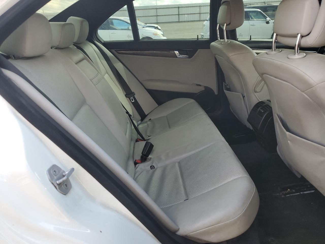 2009 Mercedes-Benz C 350 VIN: WDDGF56X99R049100 Lot: 84956785