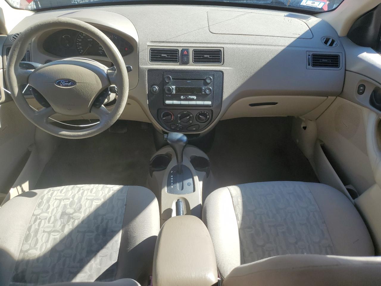 2005 Ford Focus Zx4 VIN: 1FAFP34NX5W220530 Lot: 85170255