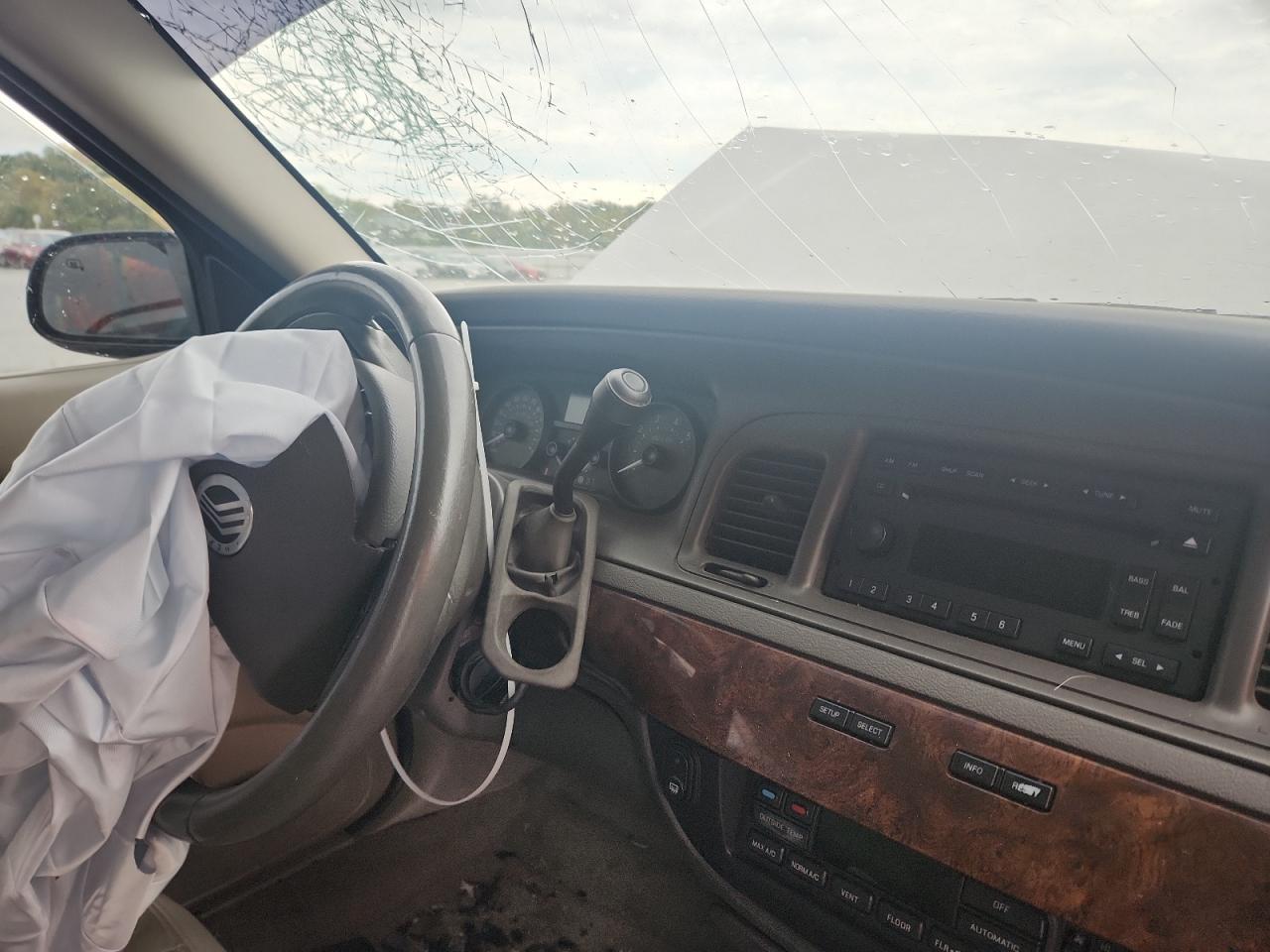 2009 Mercury Grand Marquis Ls VIN: 2MEHM75VX9X622848 Lot: 82266425