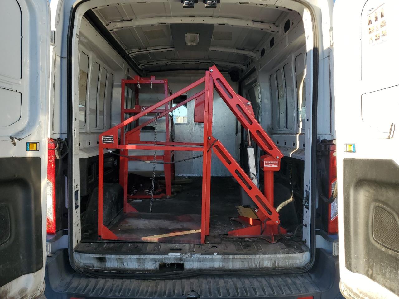 2016 Ford Transit T-150 Delivery Van VIN: 1FTYE2CM3GKA53921 Lot: 85398805