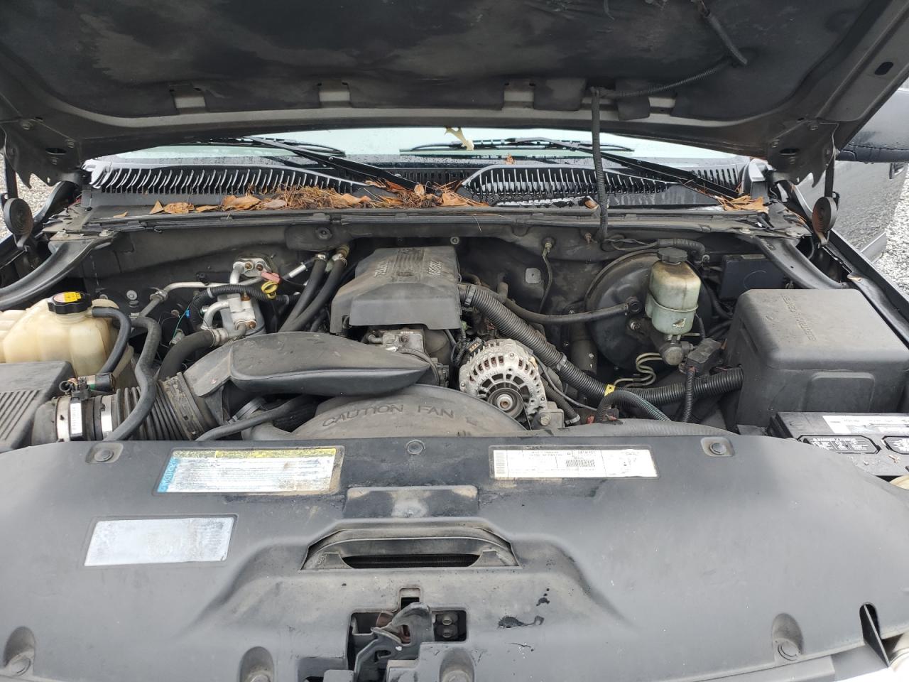 2000 Chevrolet Suburban C1500 VIN: 3GNEC16T4YG209244 Lot: 90571725