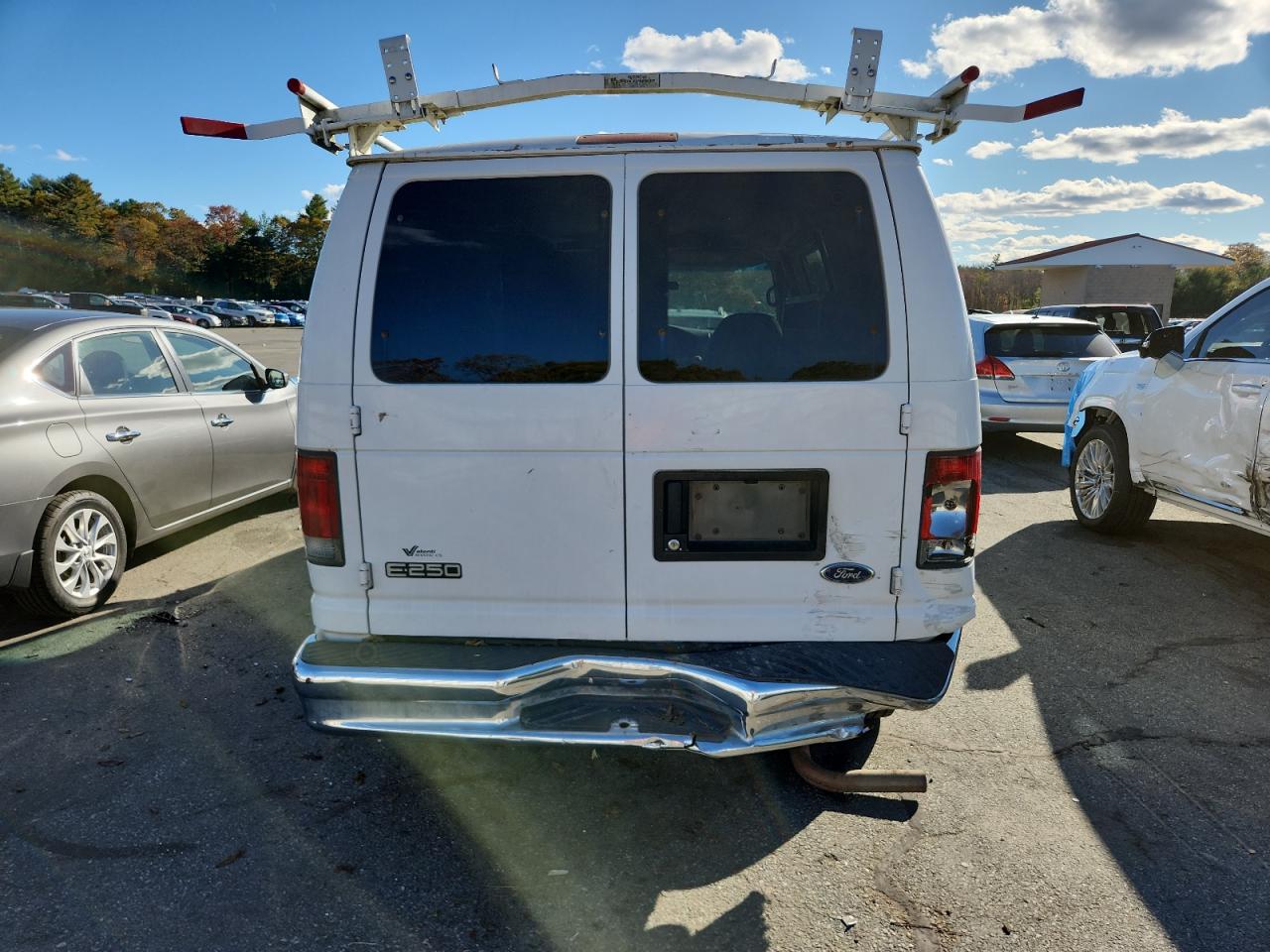 2002 Ford Econoline E250 Van VIN: 1FTNE24L62HA68069 Lot: 82704025