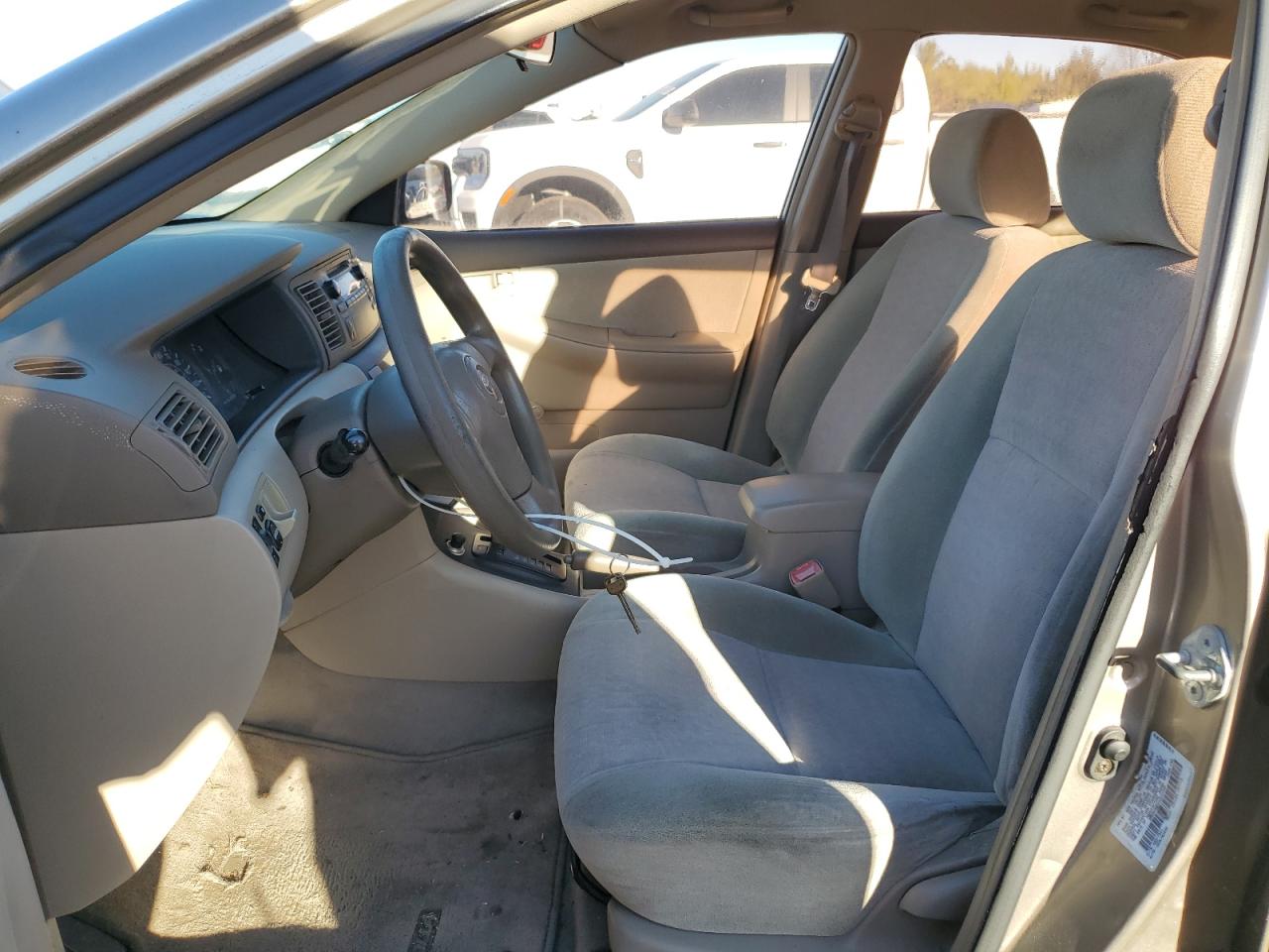 2004 Toyota Corolla Ce VIN: 1NXBR32EX4Z211399 Lot: 87423445