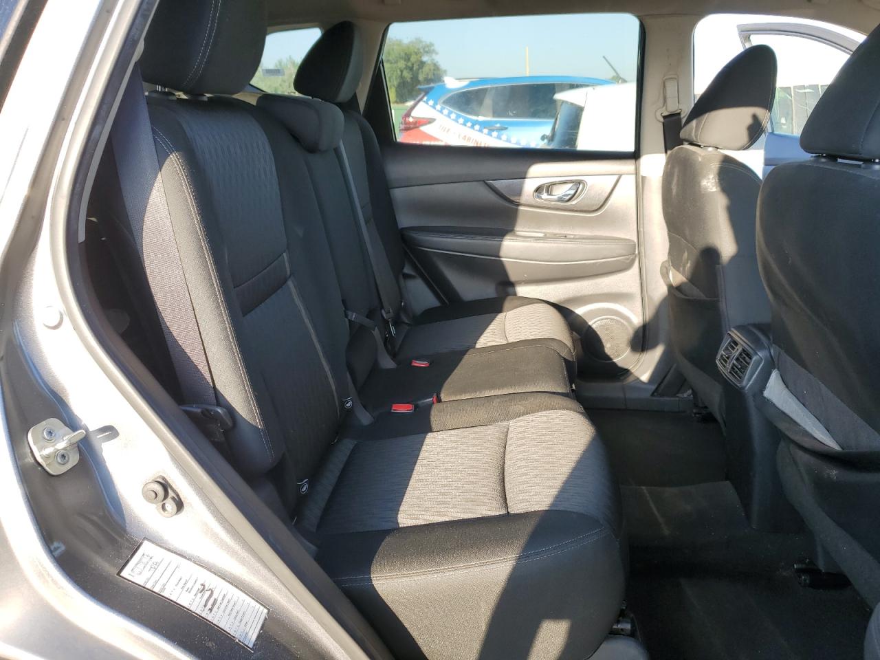 2019 Nissan Rogue S VIN: KNMAT2MT0KP526666 Lot: 84558555