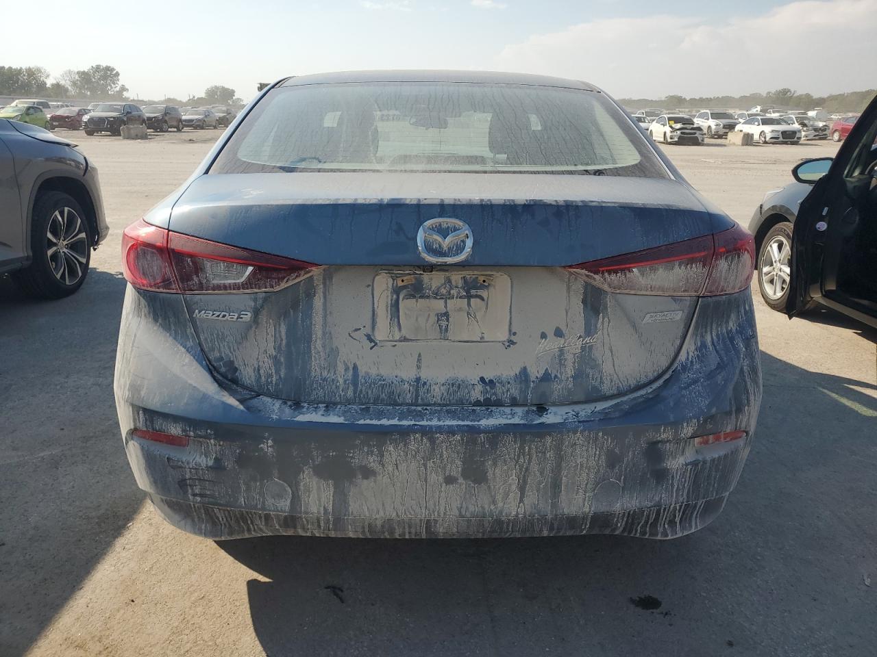 2016 Mazda 3 Sport VIN: JM1BM1T78G1320943 Lot: 87234905