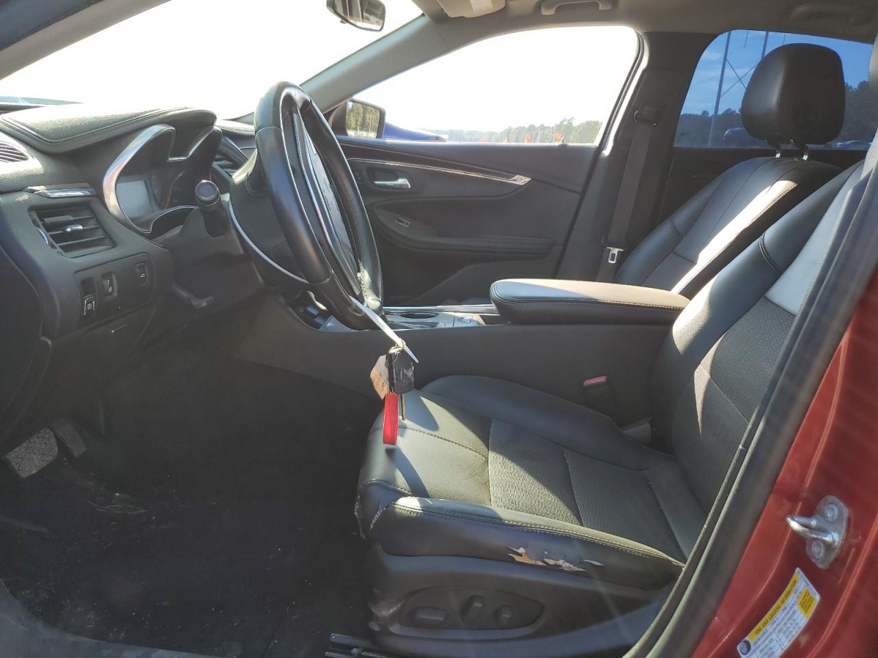 2015 Chevrolet Impala Lt VIN: 1G1125S30FU121415 Lot: 84073965