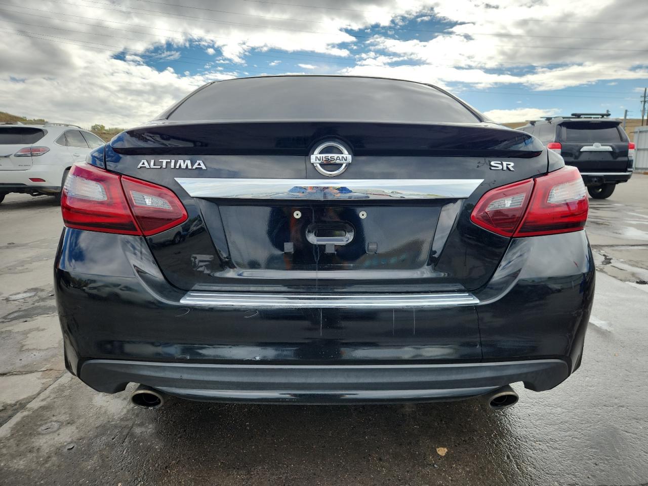 2017 Nissan Altima 2.5 VIN: 1N4AL3AP1HN340464 Lot: 82140415