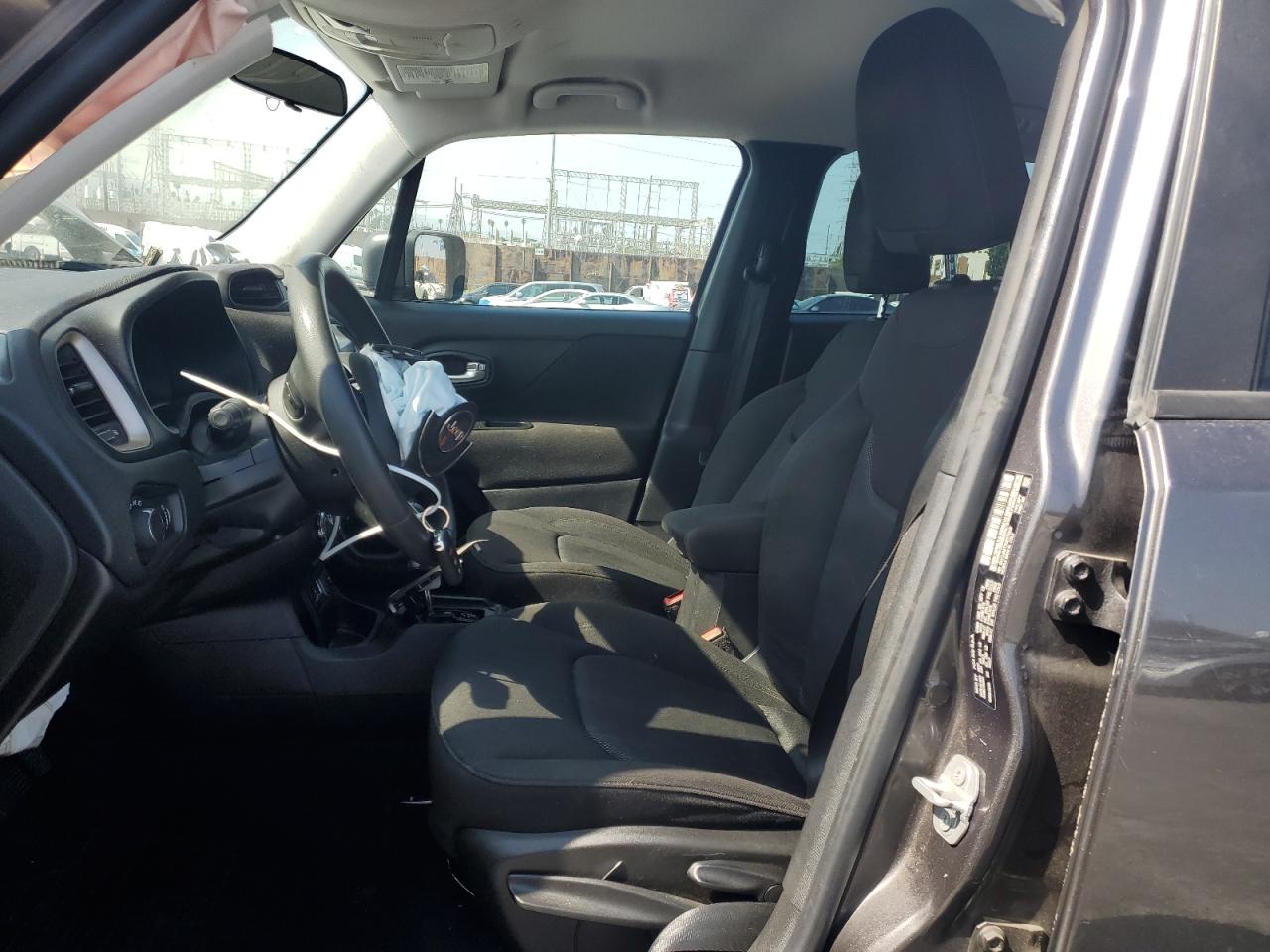 2016 Jeep Renegade Sport VIN: ZACCJAAT2GPD73229 Lot: 82233675