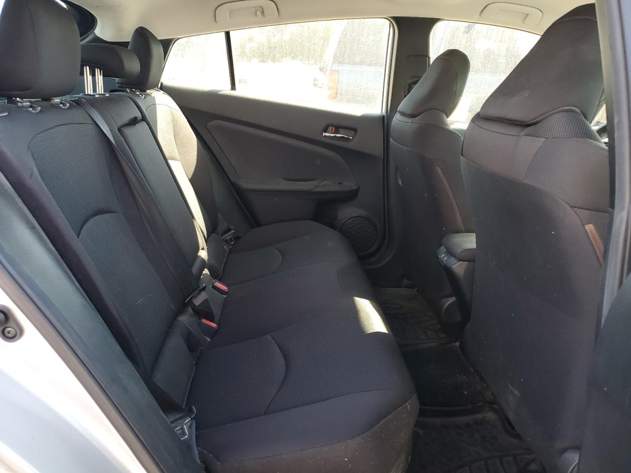 2020 Toyota Prius L VIN: JTDKARFU3L3112282 Lot: 85766625