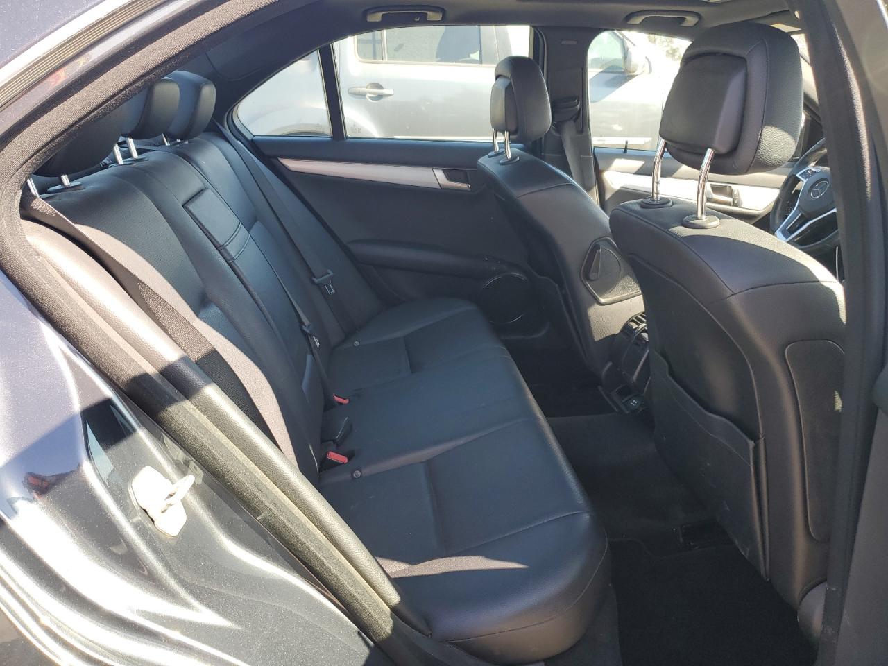 2013 Mercedes-Benz C 250 VIN: WDDGF4HB8DA810007 Lot: 89888945