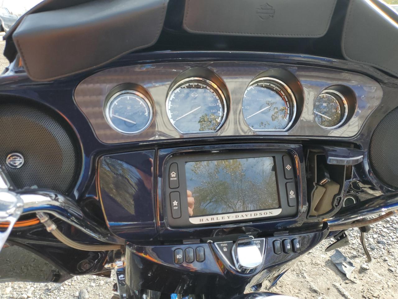 2014 Harley-Davidson Flhtkse Cvo Limited VIN: 1HD1TEN10EB961511 Lot: 86444315