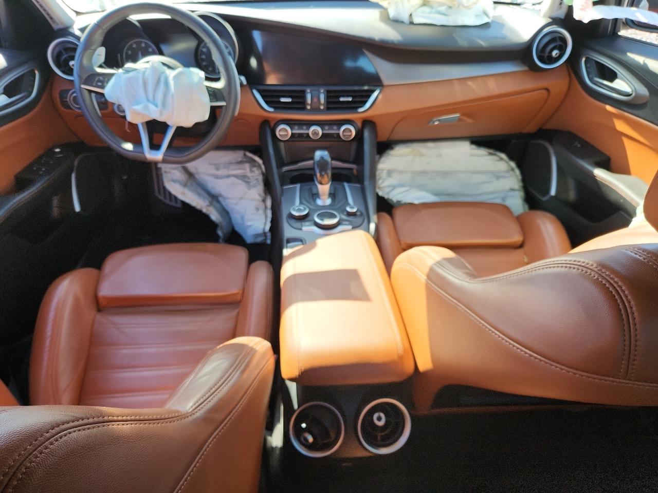 2018 Alfa Romeo Giulia Ti Q4 VIN: ZARFAEEN5J7577730 Lot: 85675025