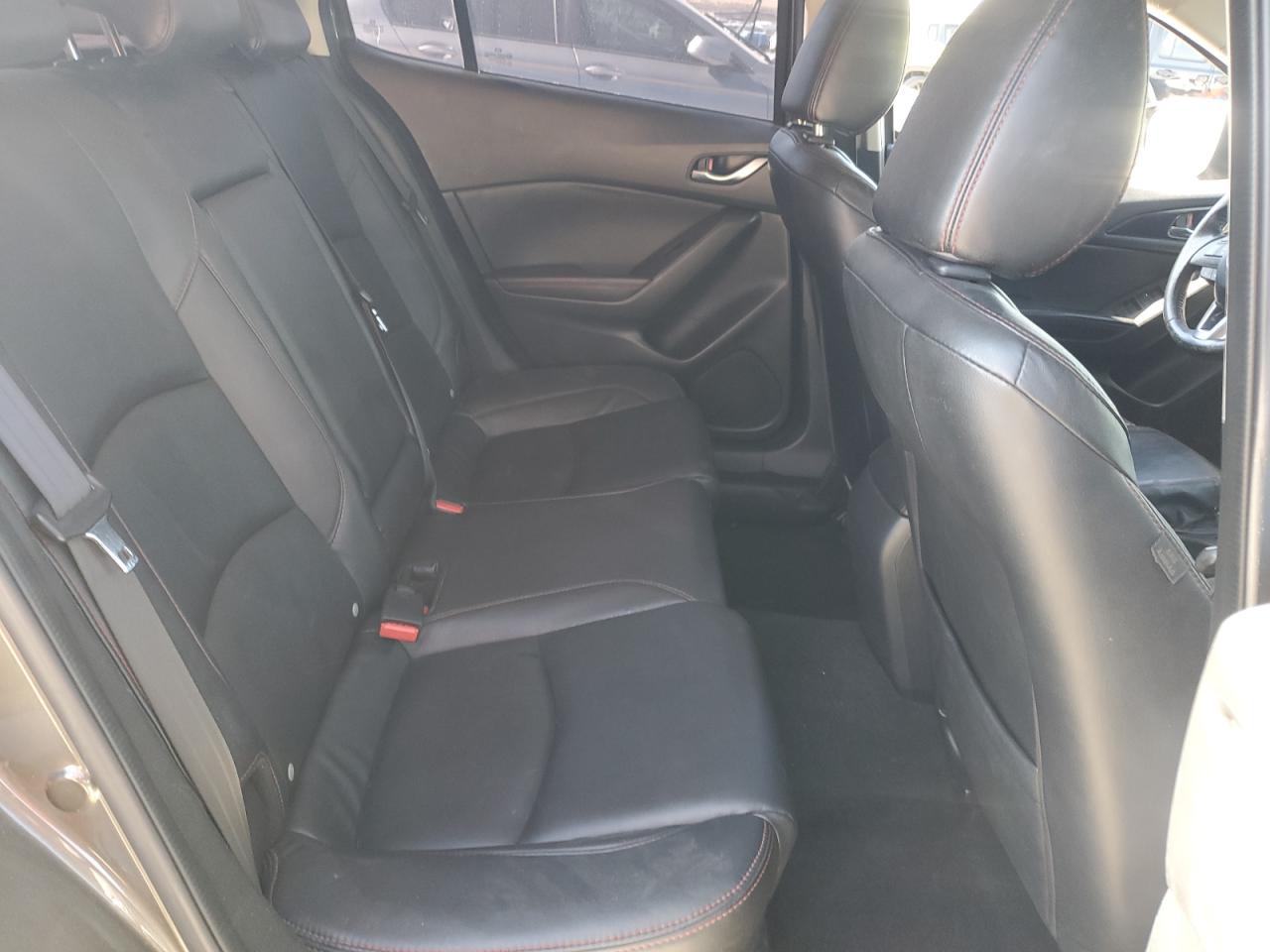 2015 Mazda 3 Touring VIN: JM1BM1L31F1263125 Lot: 82739455