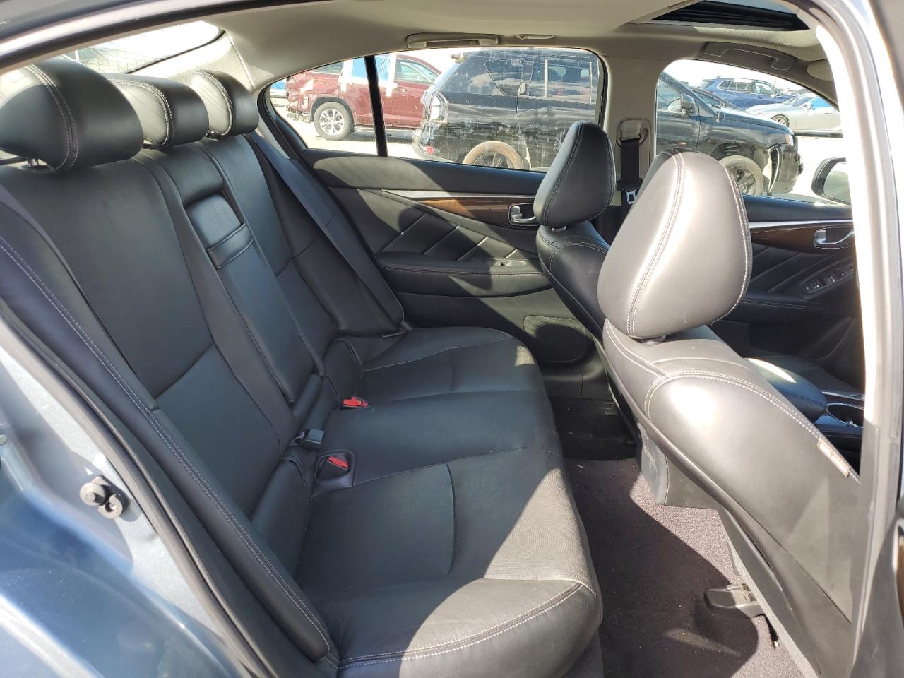 2016 Infiniti Q50 Premium VIN: JN1EV7AP0GM301031 Lot: 82190945