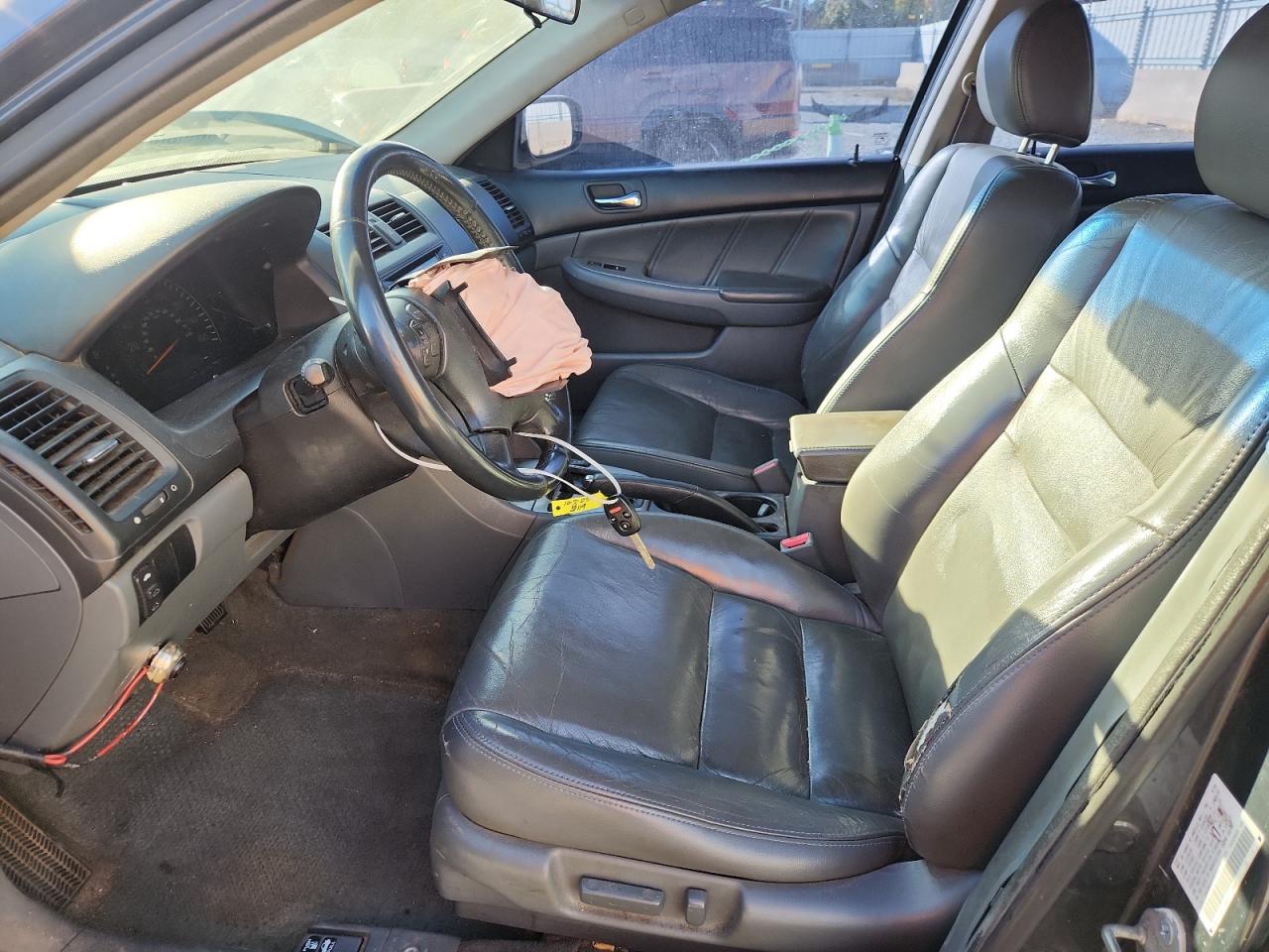 2005 Honda Accord Ex VIN: 1HGCM56815A184119 Lot: 82456435