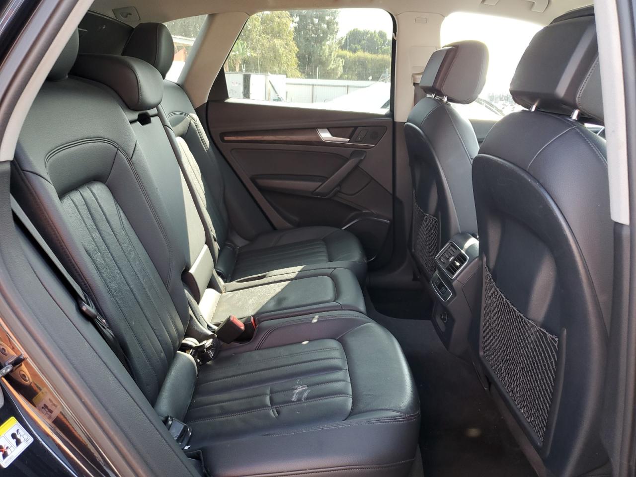 2018 Audi Q5 Premium VIN: WA1ANAFY0J2200496 Lot: 82660925