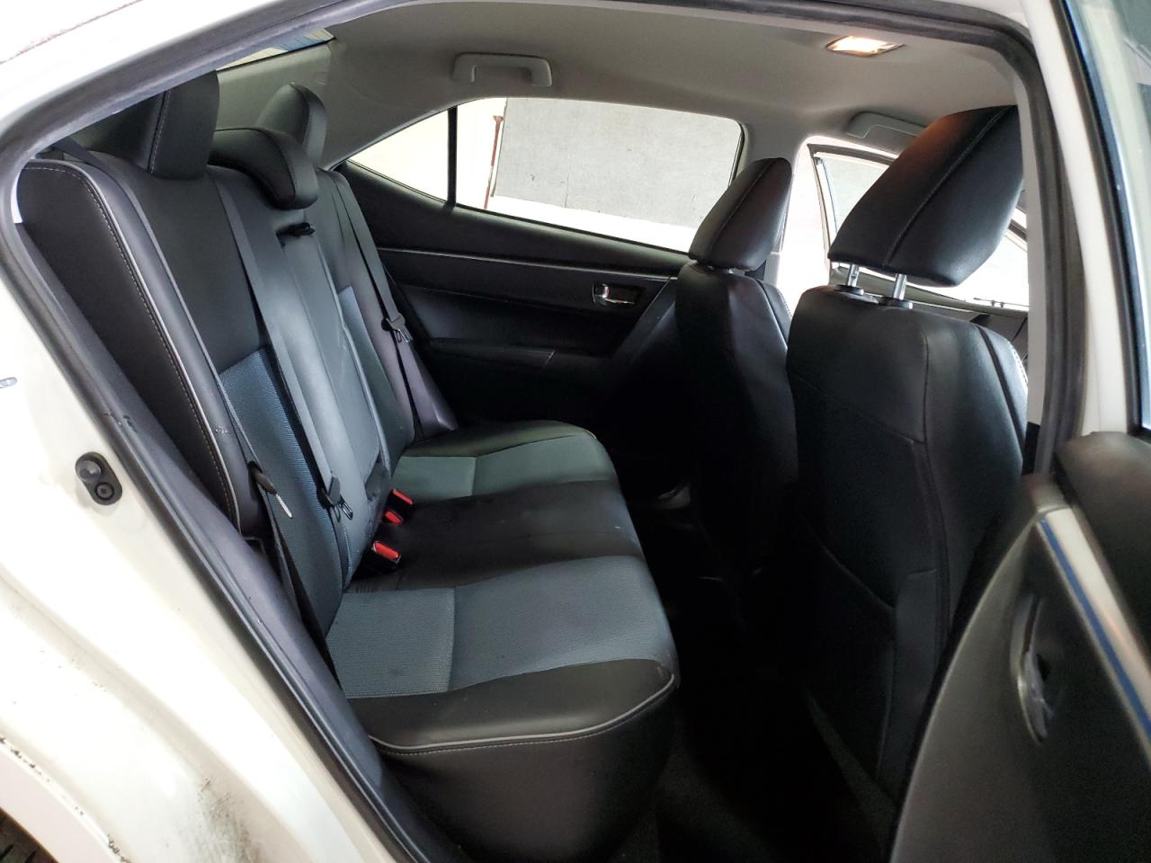 2016 Toyota Corolla L VIN: 5YFBURHE4GP522969 Lot: 80691065