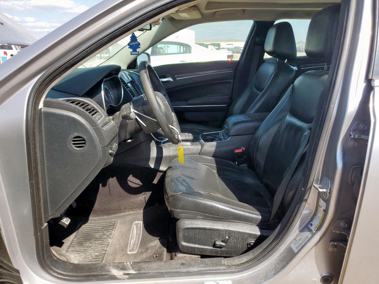 2016 Chrysler 300 Limited VIN: 2C3CCAAG2GH348950 Lot: 86318445