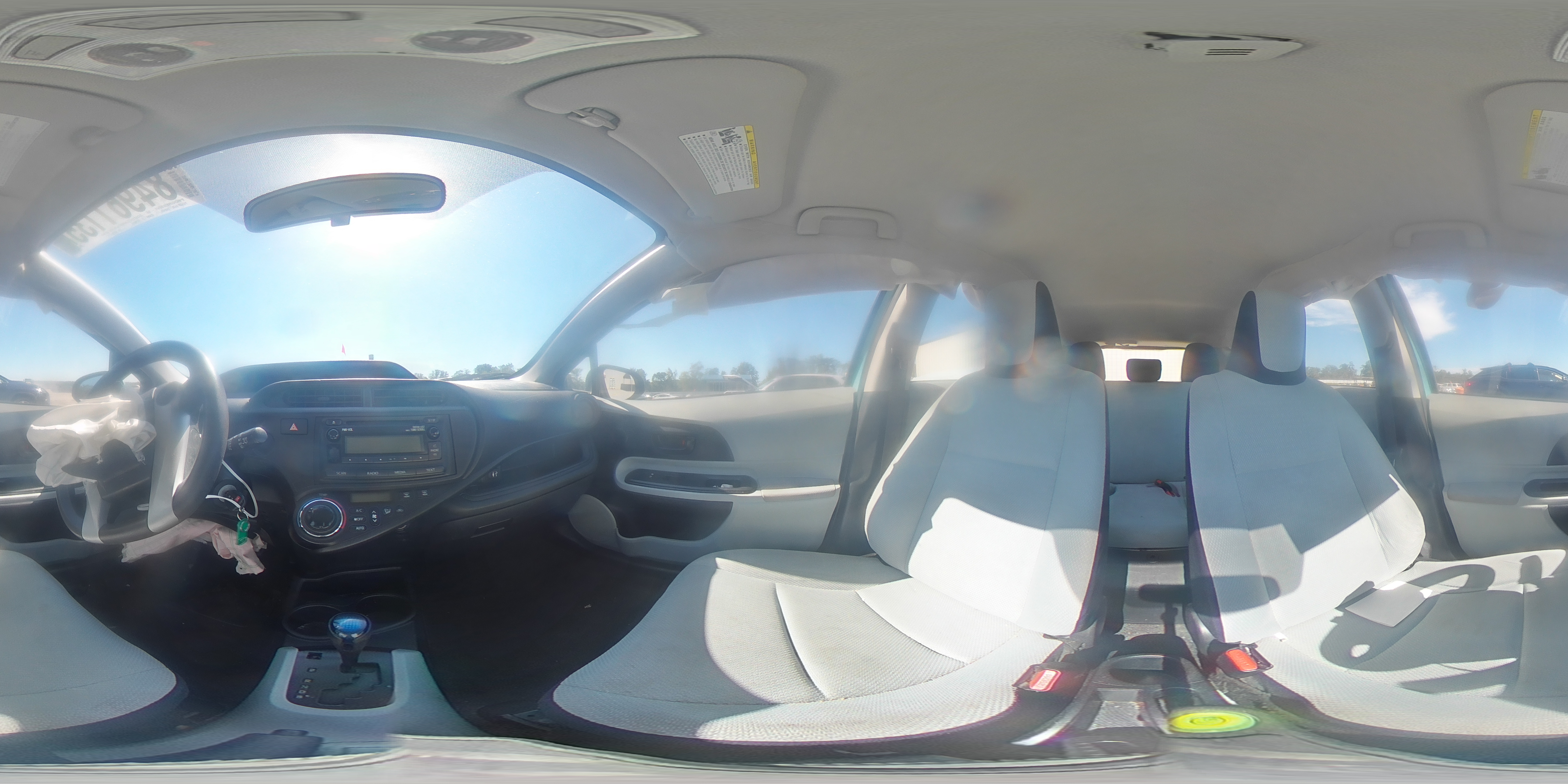 2013 Toyota Prius C VIN: JTDKDTB39D1036758 Lot: 84961135