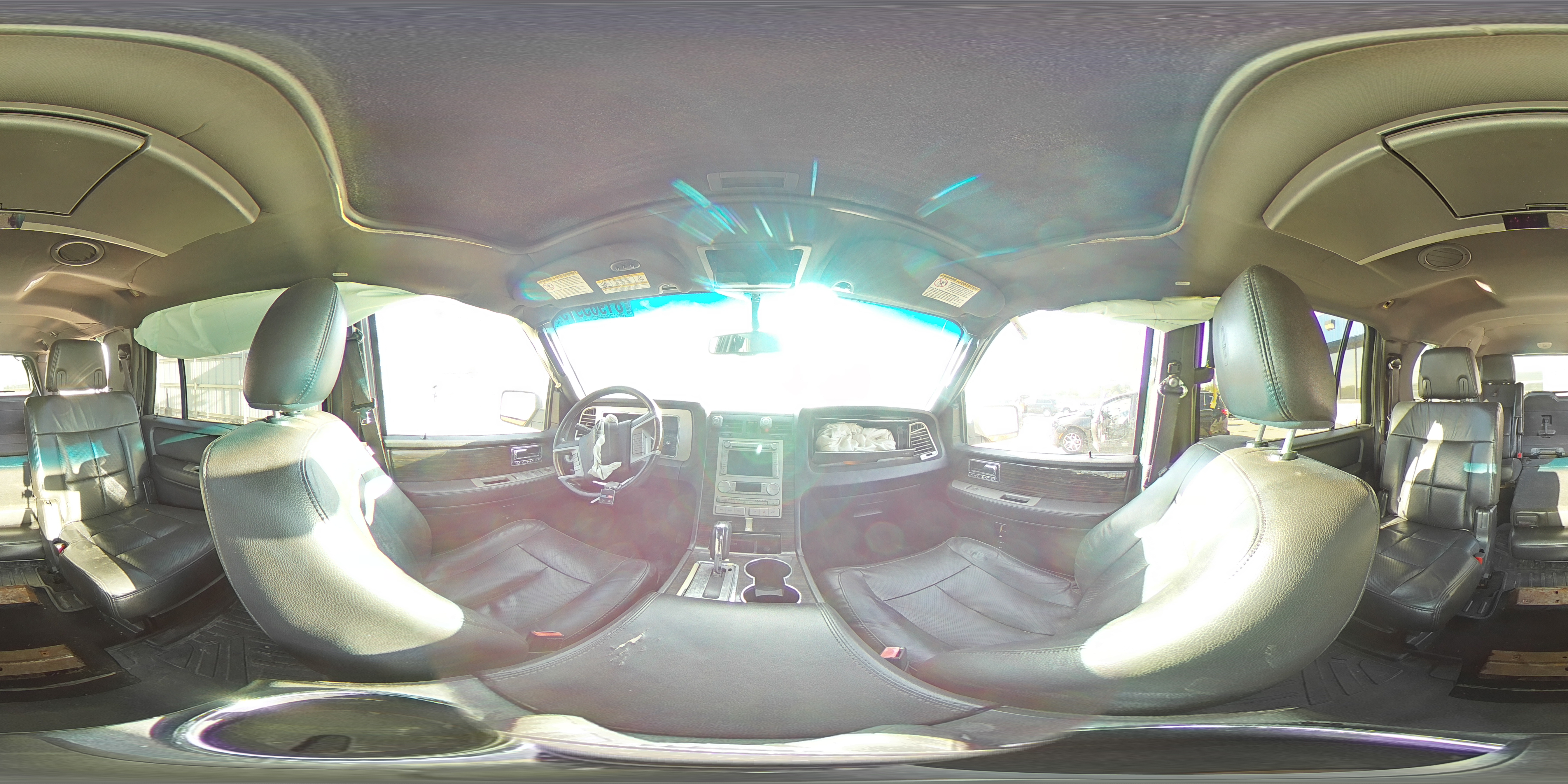 2010 Lincoln Navigator L VIN: 5LMJJ3H53AEJ04367 Lot: 81965915