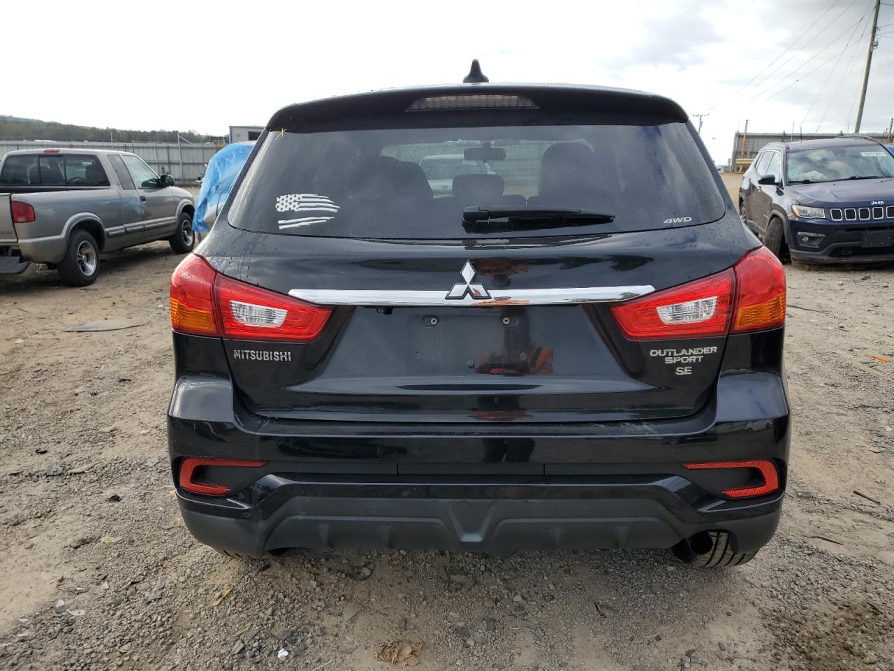 2018 Mitsubishi Outlander Sport Es VIN: JA4AR3AW2JU000441 Lot: 82277365