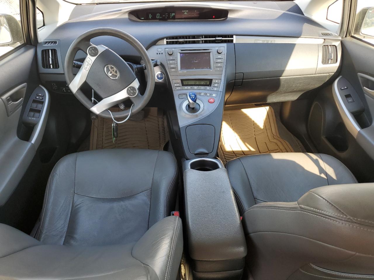 2014 Toyota Prius Plug-In VIN: JTDKN3DP2E3056014 Lot: 84941575