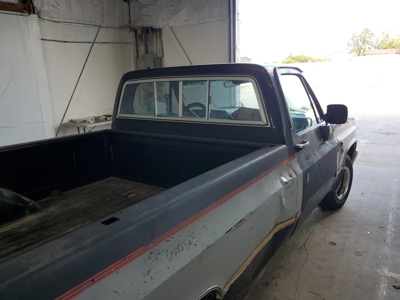 1984 Chevrolet C10 VIN: 1GCDC14H8ES163568 Lot: 83762675