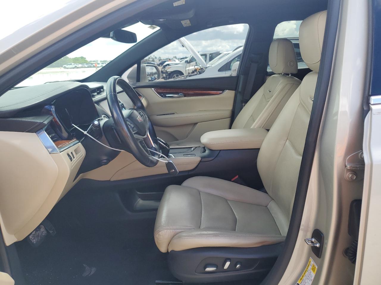 2017 Cadillac Xt5 Luxury VIN: 1GYKNBRS8HZ108720 Lot: 82295035