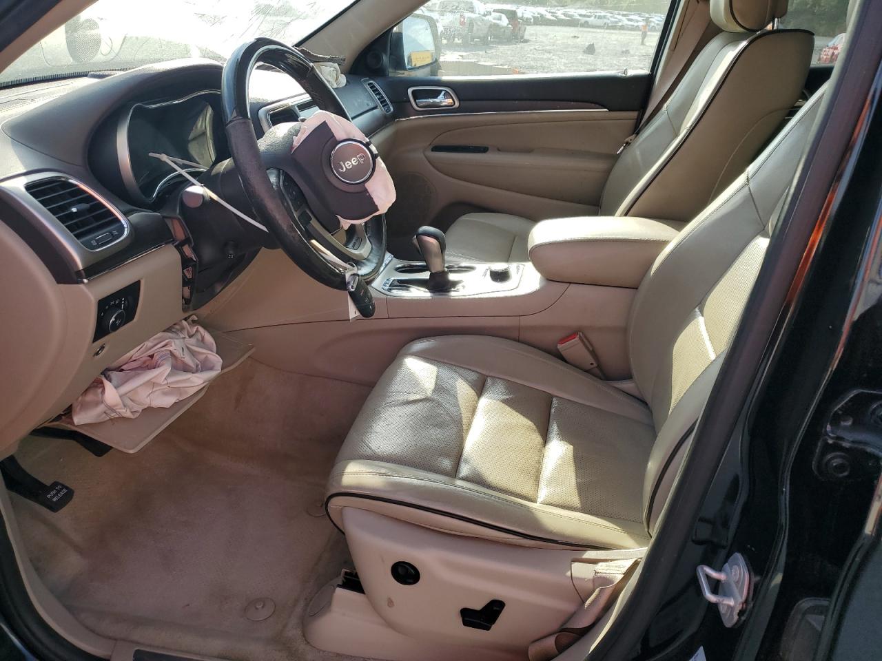 2017 Jeep Grand Cherokee Overland VIN: 1C4RJFCG2HC633013 Lot: 84521465