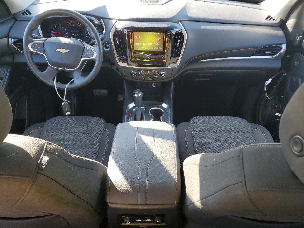 2019 Chevrolet Traverse Ls VIN: 1GNERFKW4KJ321852 Lot: 84602895