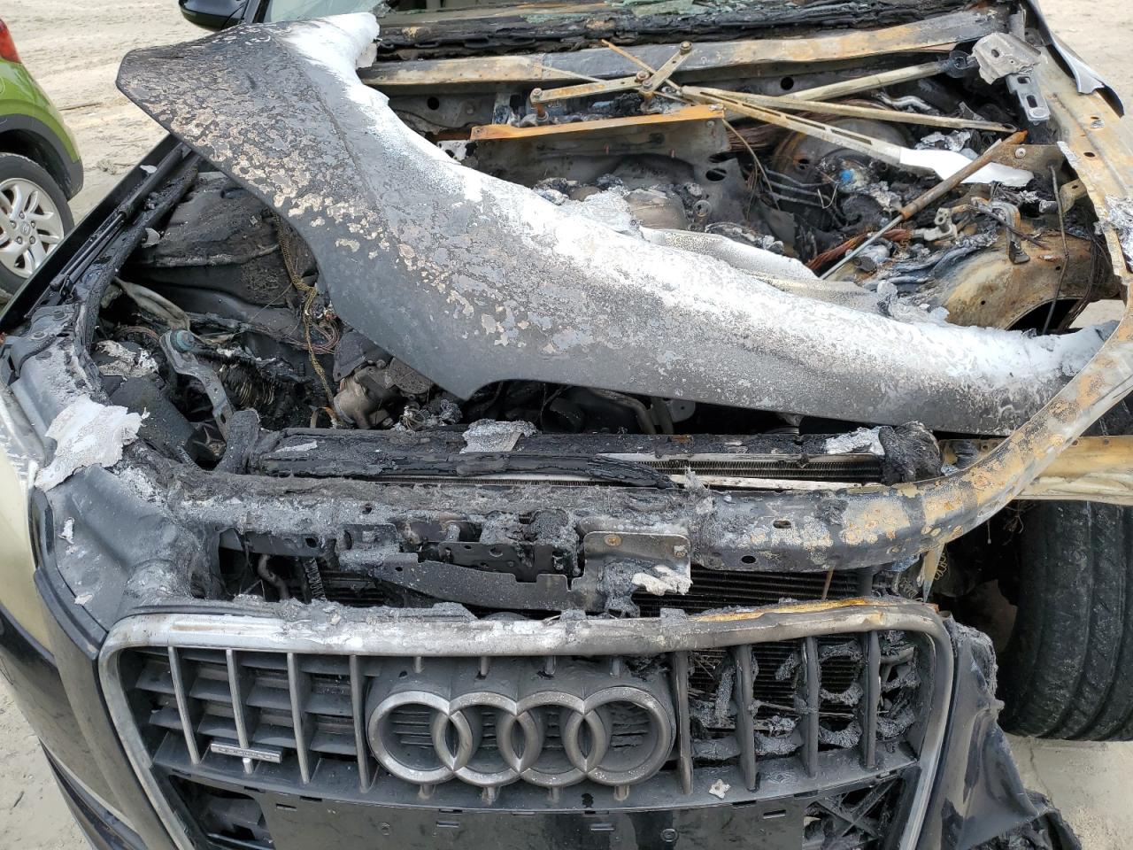 2012 Audi Q7 Premium Plus VIN: WA1LGAFE4CD003427 Lot: 86090495