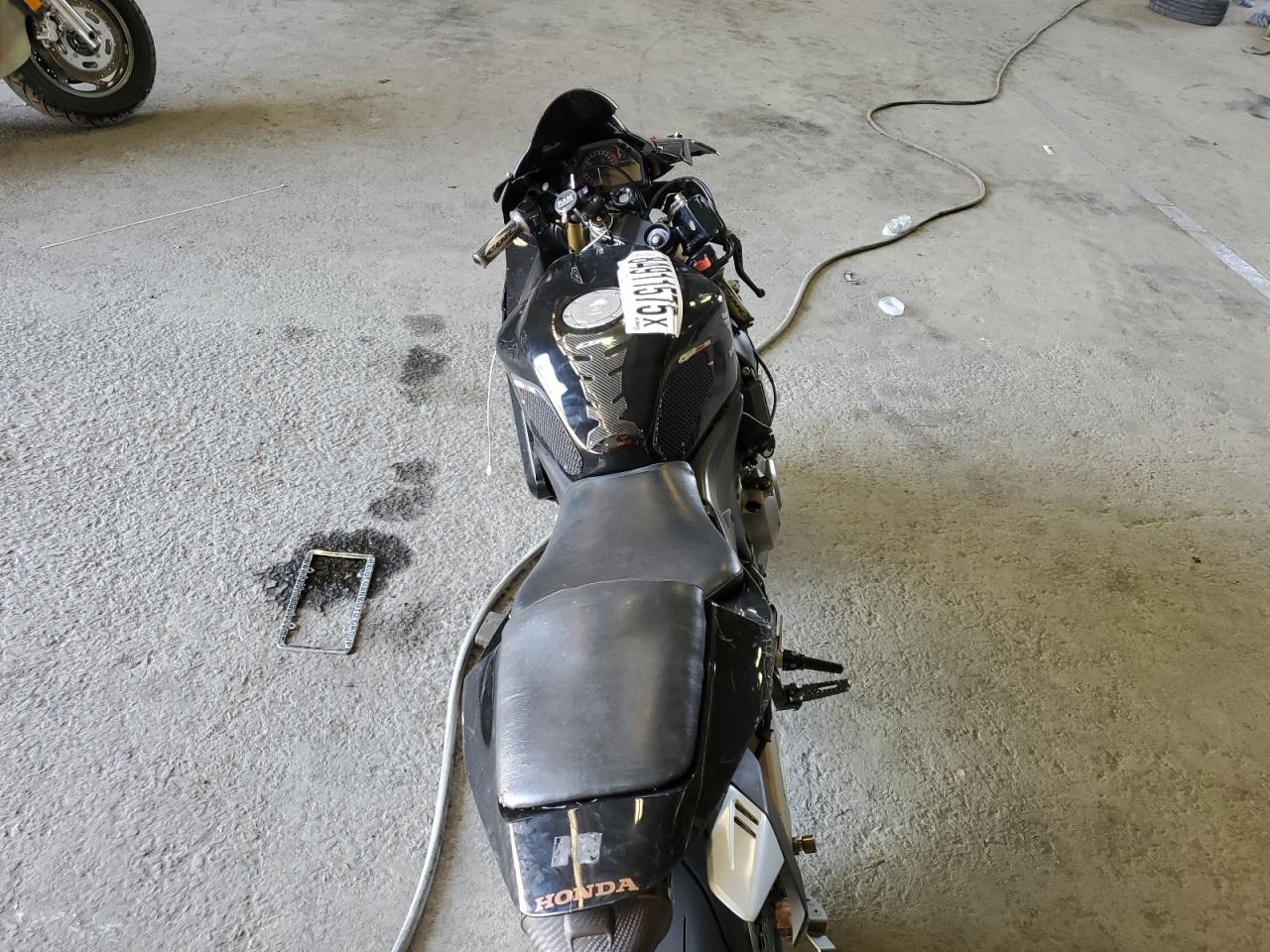 2005 Honda Cbr600 Rr VIN: JH2PC370X5M200517 Lot: 84911575