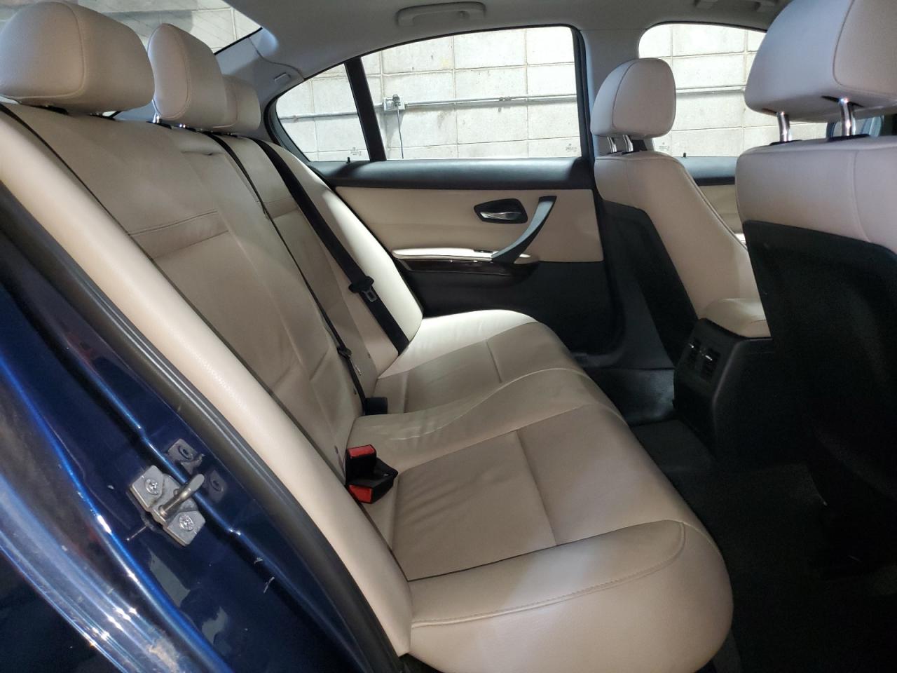 2011 BMW 335 Xi VIN: WBAPL5G56BNN23658 Lot: 86635855